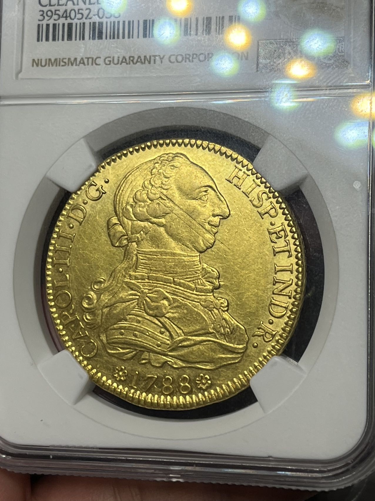 西班牙本土卡洛斯三世8埃斯库多金币，R后点少见版别，发行量远低于西属其他地区，一眼 fall in love系列 古今中外金币银币徽章收藏爱好者礼物 西班牙本土卡洛斯三世8埃斯库多金币，R后点少见版别，发行量远低于西属其他地区，一眼 fall in love系列 古今中外金币银币徽章收藏爱好者礼物