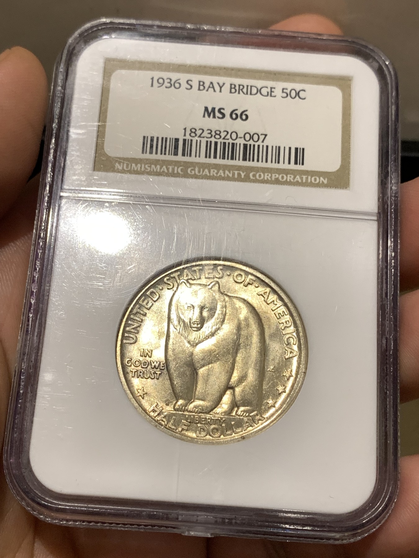 《竞宝斋》第180场-周日，周一2场 (全场包邮) NGC-MS66 美国 1936年 海湾大桥 半美元 纪念银币 设计精美 高分老盒 一步到位的收藏