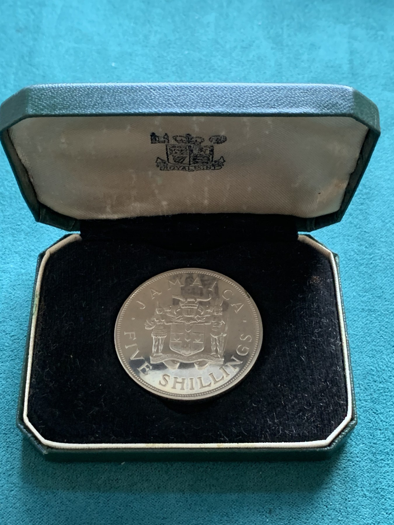 《竞宝斋》第180场-周日，周一2场 (全场包邮) 牙买加1966年5先令英联邦运动会克朗型精制纪念币 原盒