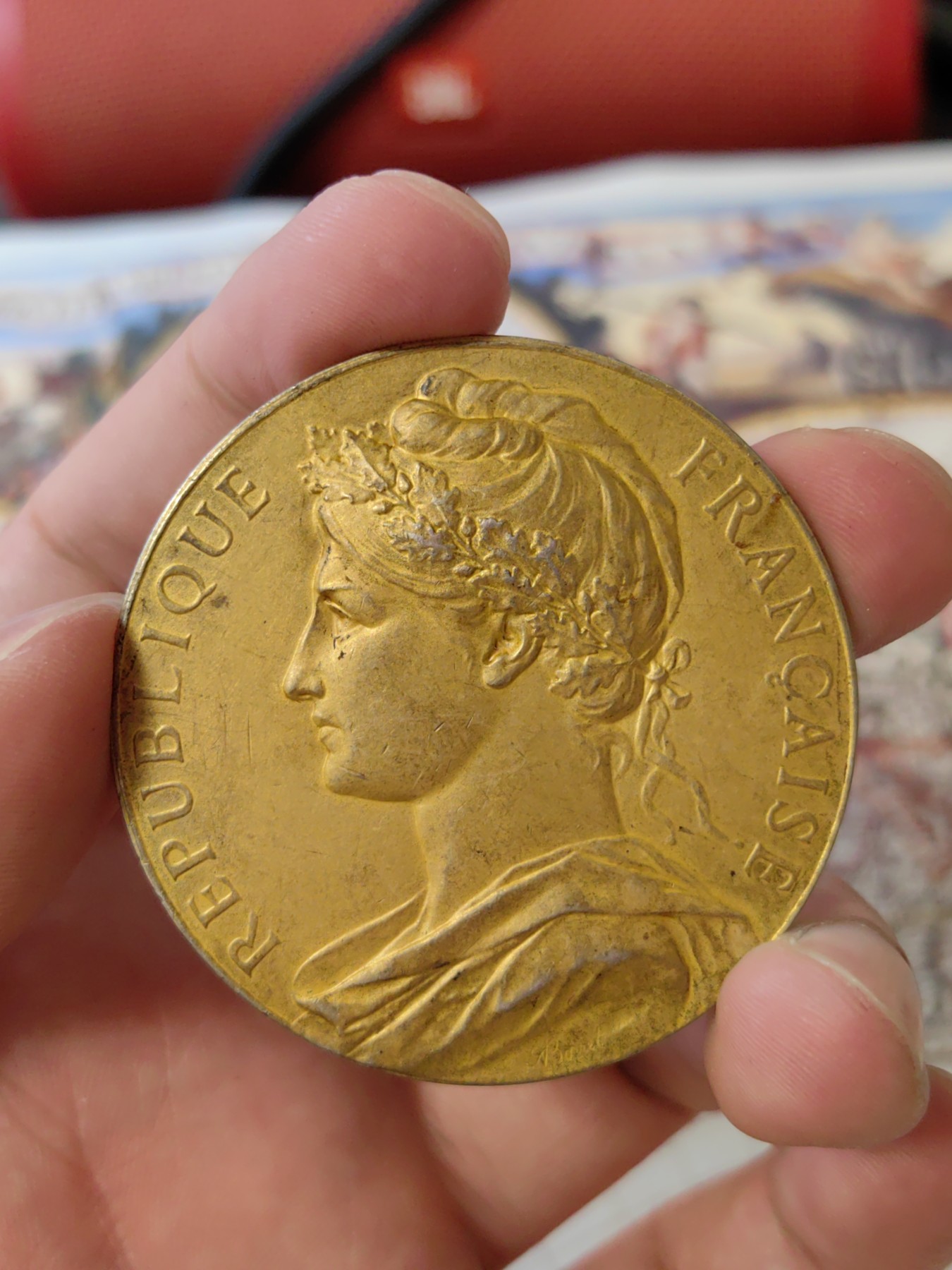 橡树集藏-006场 海纳百川 法国玛丽安娜商业银镀金章  直径：50mm  重量：63.3gr 边铭：丰饶角➕银标