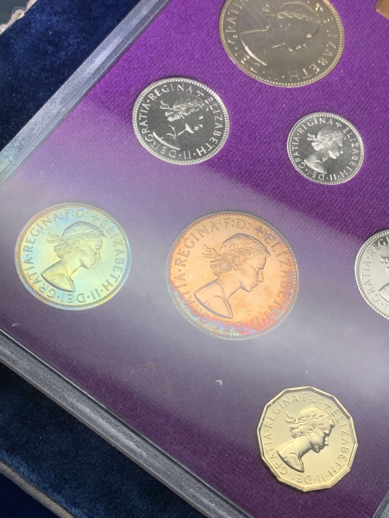 《竞宝斋》第180场-周日，周一2场 (全场包邮) 英国 1970年伊丽莎白二世精制套币，12进制关门币