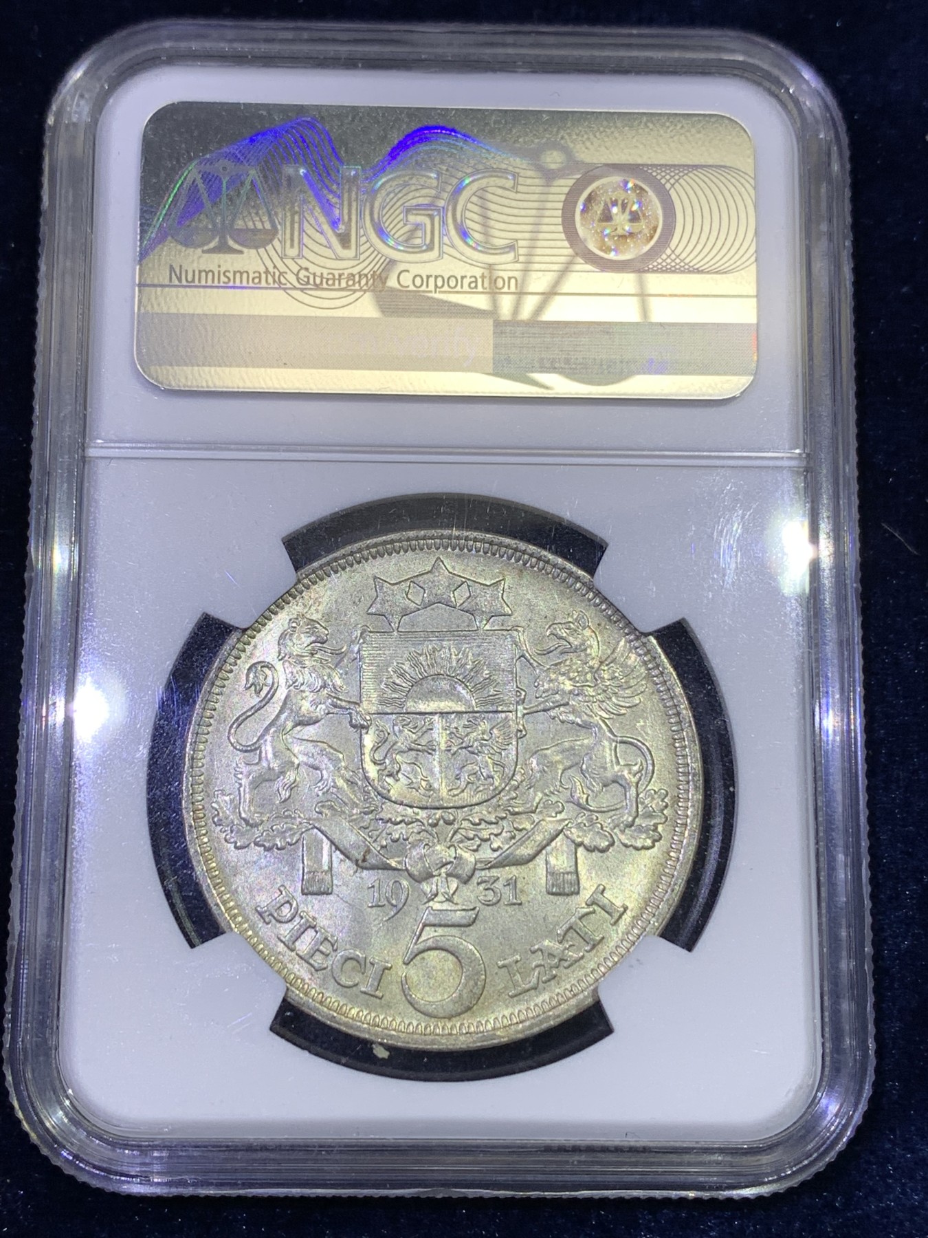 《竞宝斋》第180场-周日，周一2场 (全场包邮) NGC-MS63 1931拉脱维亚5拉特银币，拉脱维亚上MS63不易，BU级转光，未清洗卷拆品相，微微淡黄色包浆