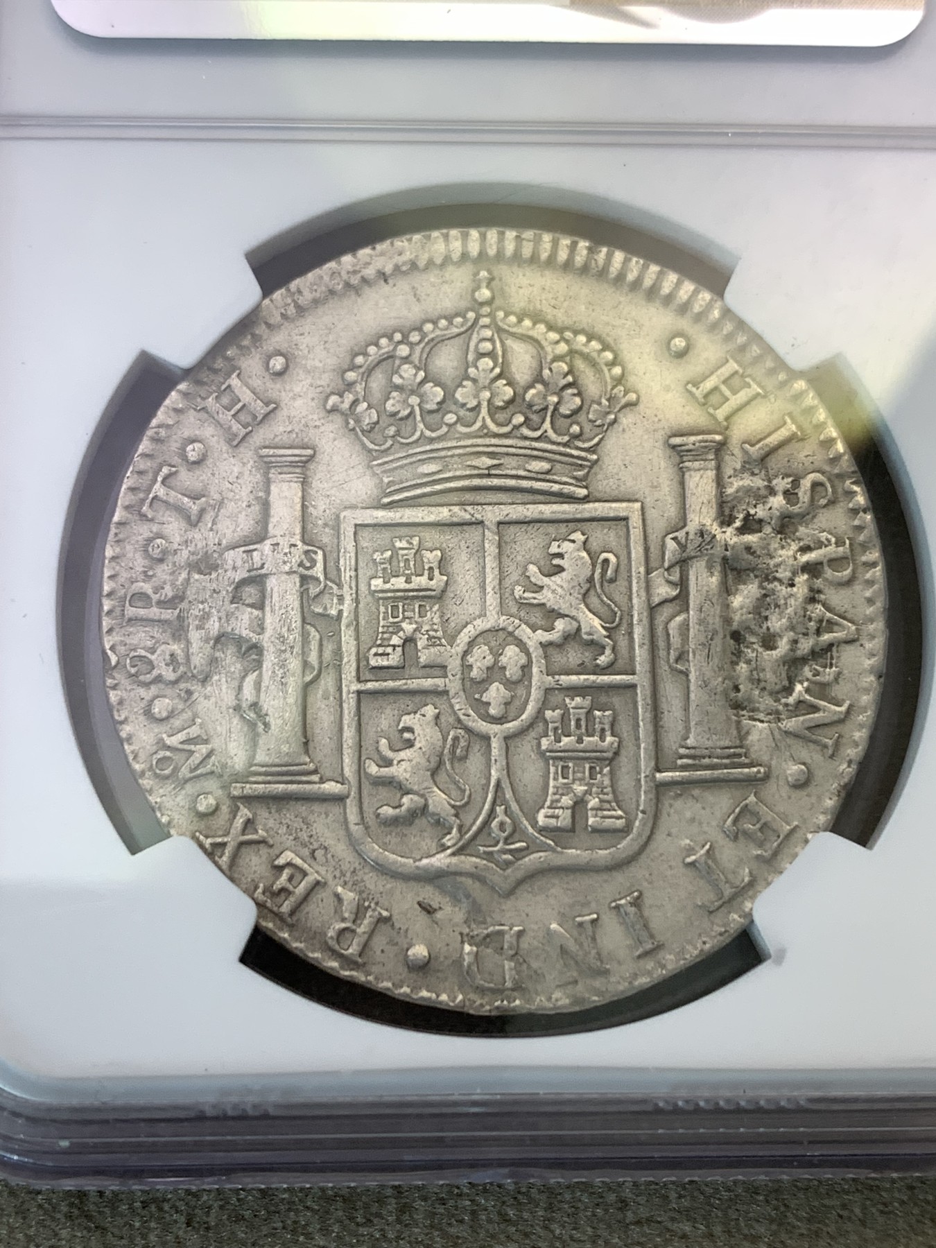 《竞宝斋》第180场-周日，周一2场 (全场包邮) NGC–XFD 墨西哥 1807年卡洛斯四世双柱银币 背面有焊接痕迹