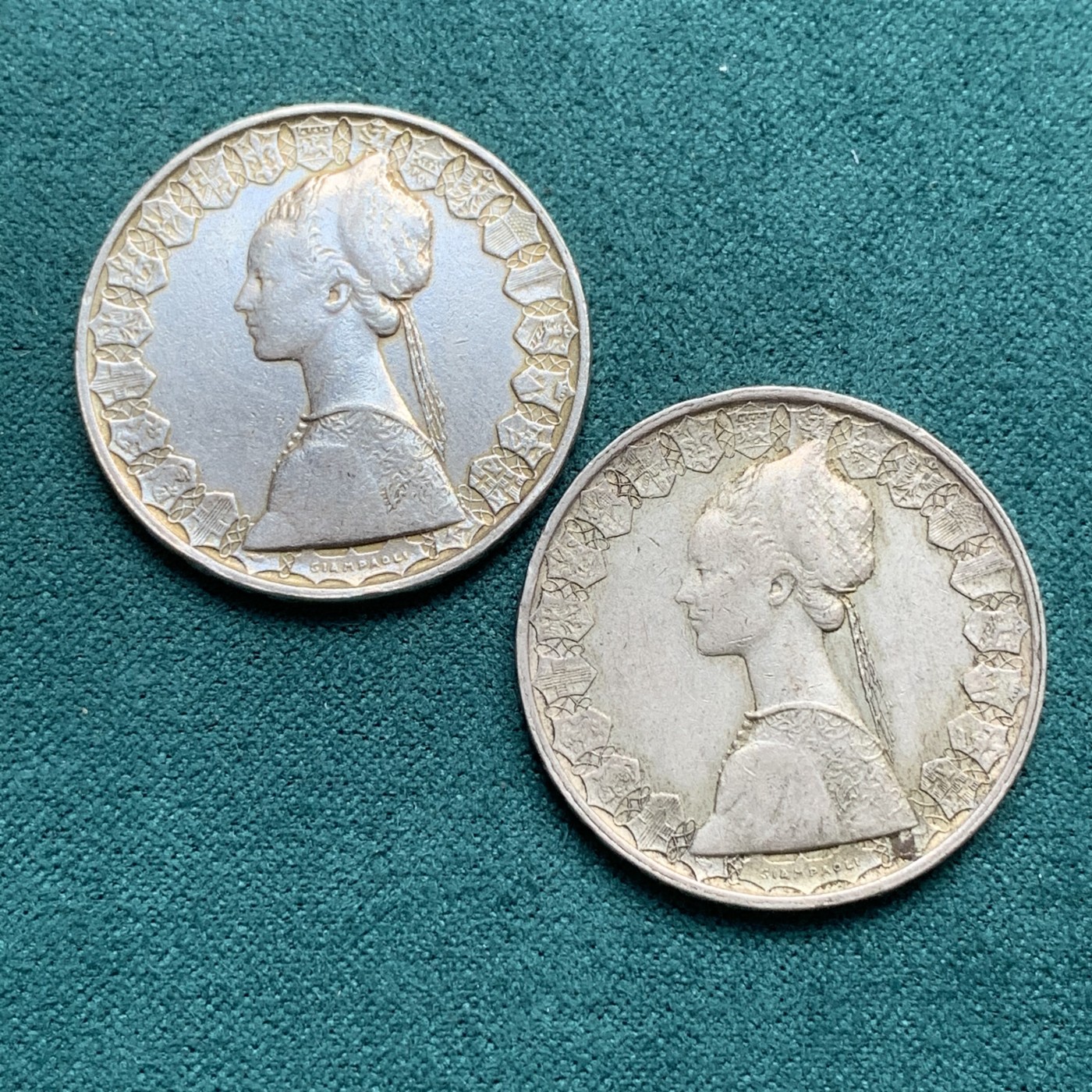 《竞宝斋》第180场-周日，周一2场 (全场包邮) 意大利500里拉女神银币2枚(1958年+1959年)，50年代早期年份