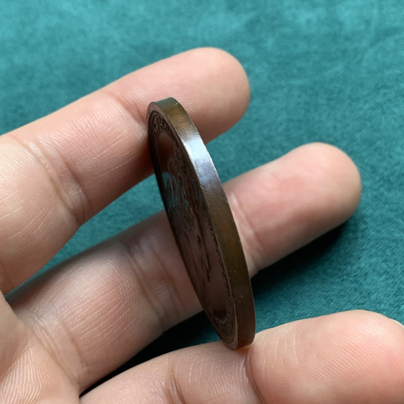 《竞宝斋》第180场-周日，周一2场 (全场包邮) 法国1677年(铸面年份)路易十四铜章 1件32克，41mm