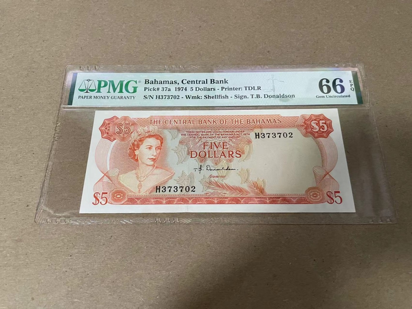 【Blue Auction】✨世界纸币精拍第344期——周日畅拍场【精】 巴哈马 1974年5元 PMG66EPQ 彩背 女王