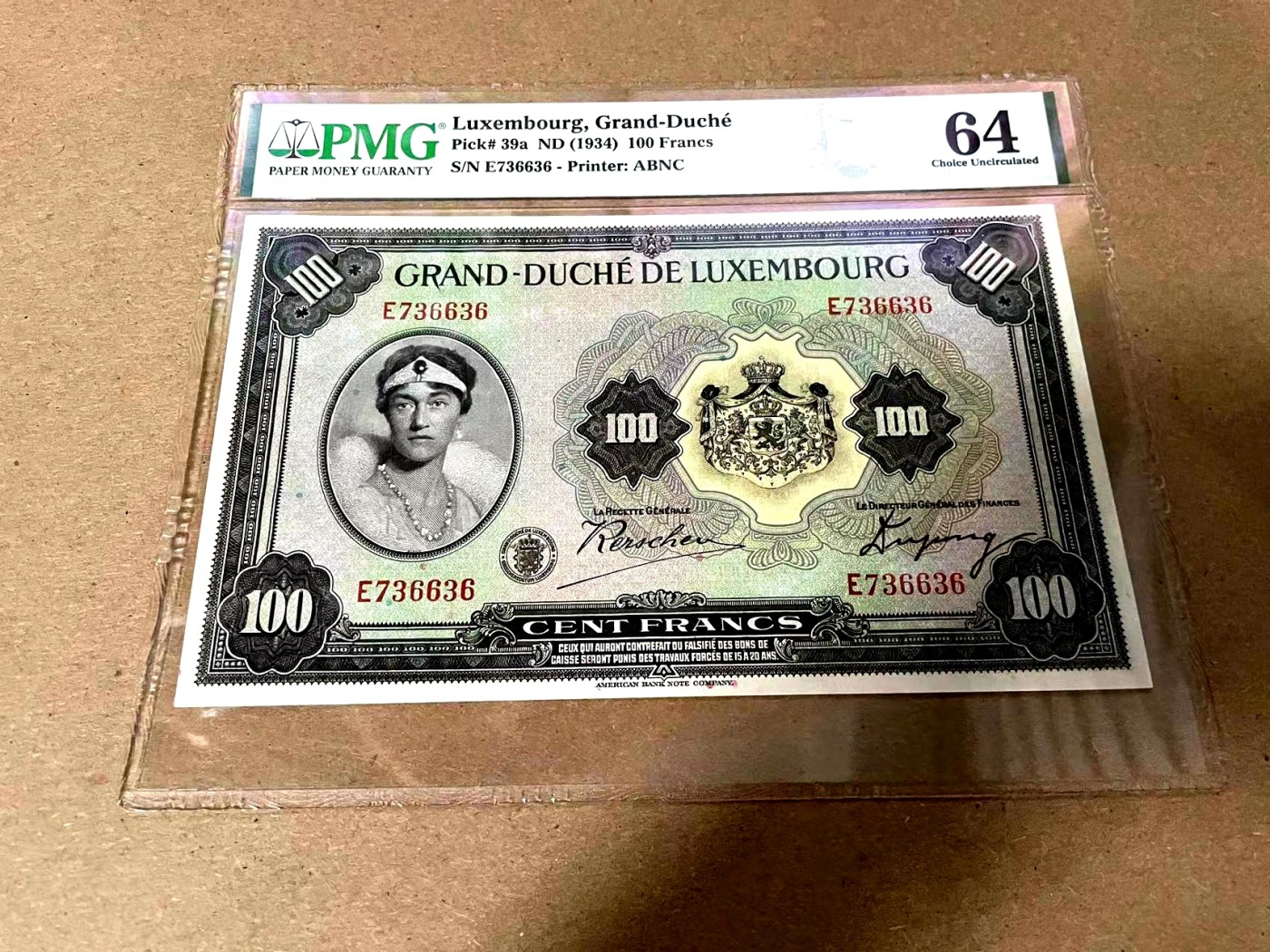 【Blue Auction】✨世界纸币精拍第344期——周日畅拍场【精】 卢森堡 1934年100法郎 PMG64 背面大场景 ABNC雕刻精美 女大公 大票幅