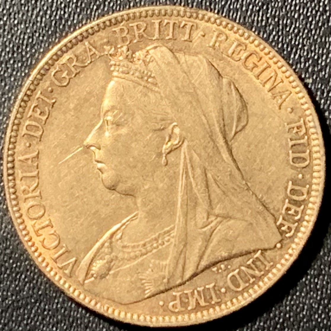 紫瑗钱币——第286期拍卖 英国 1899年 维多利亚女王 披纱 马剑 1索维林(磅) 8克 0.917金 