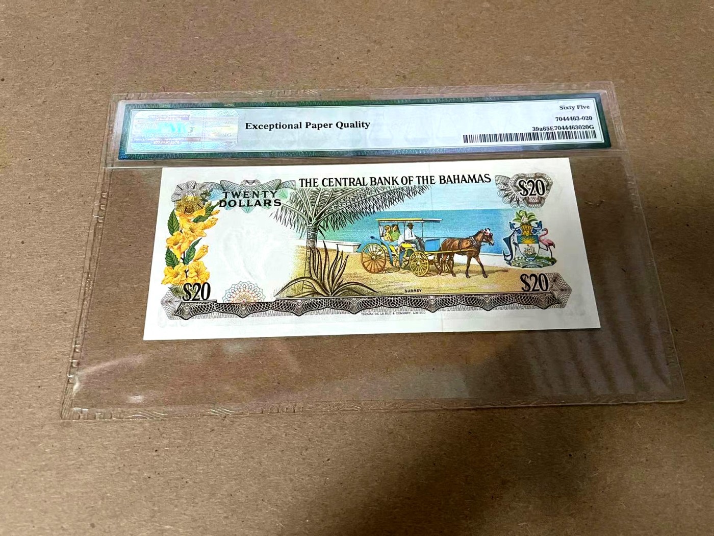 【Blue Auction】✨世界纸币精拍第344期——周日畅拍场【精】 【凑套必备 高值少见】巴哈马 经典彩背 1974年20元 女王 马车 PMG65EPQ 绝品