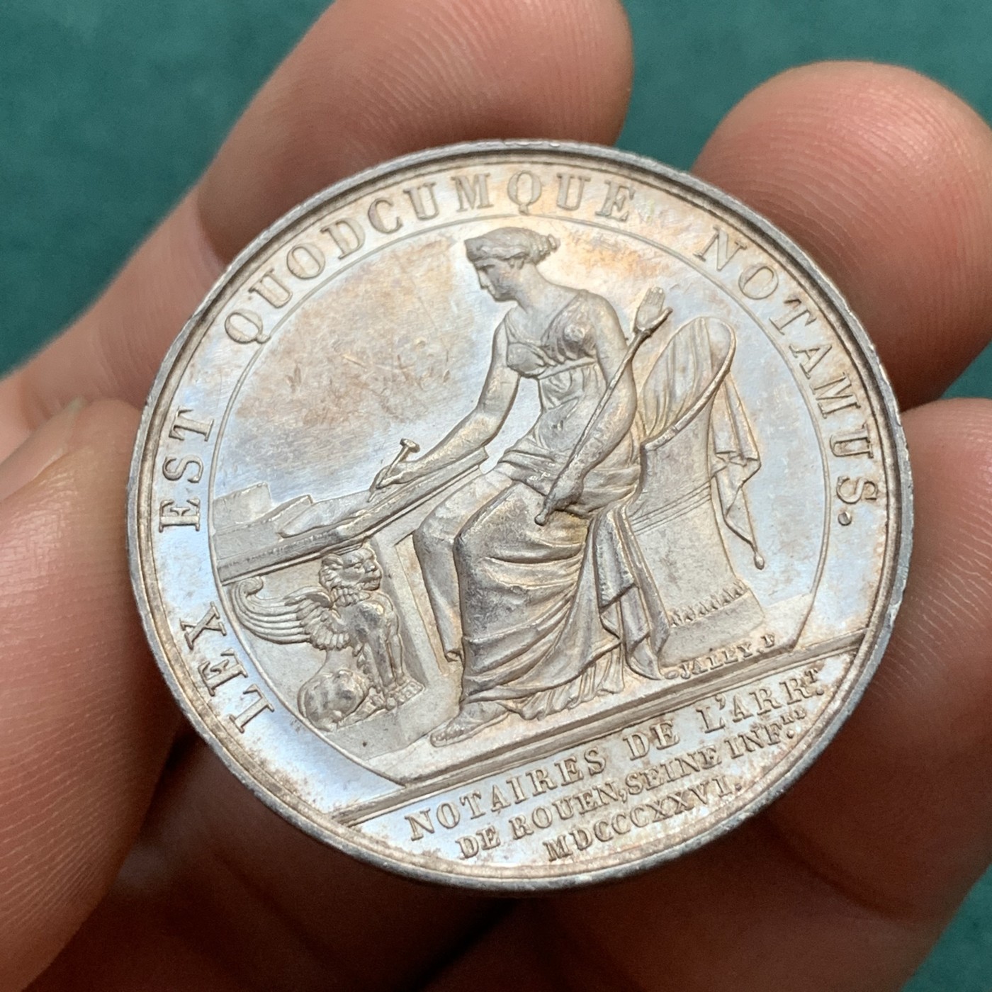 《竞宝斋》八角代币+章牌专场！第182场-周日，周一，周二 3场 (全场包邮) 法国查理十世鲁昂公证人银质jeton，18.22g，34.8mm，早期无边铭，阴阳包浆