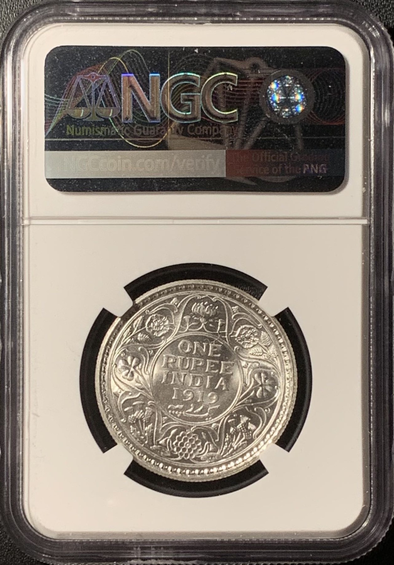 紫瑗钱币——第286期拍卖 英属印度 1919年 C版 乔治五世 1卢比 银币 NGC MS62