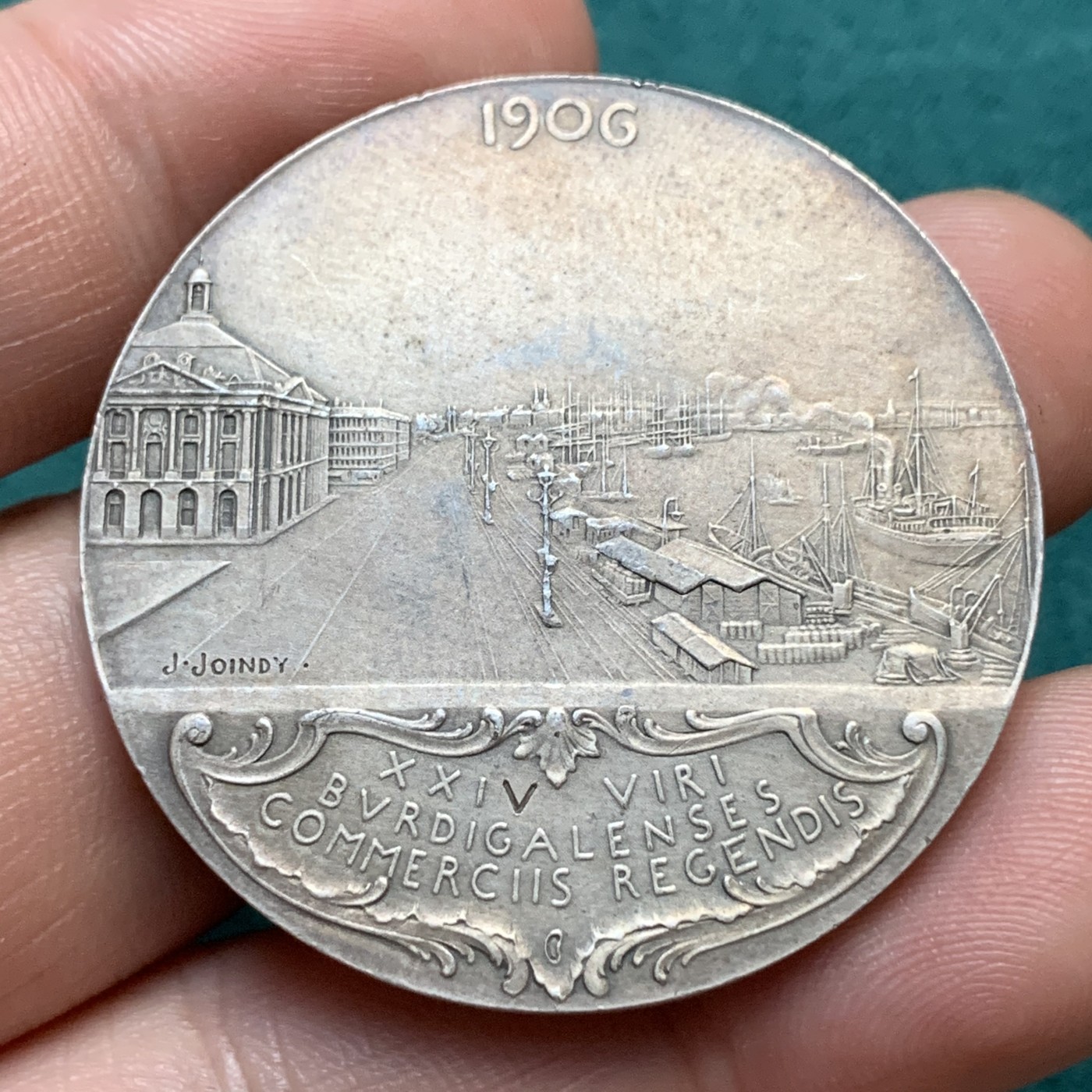 《竞宝斋》八角代币+章牌专场！第182场-周日，周一，周二 3场 (全场包邮) 少见的法国波尔多商会银章，29.34g，40mm，丰饶角+2银标，正反面均细节丰富，品相完好