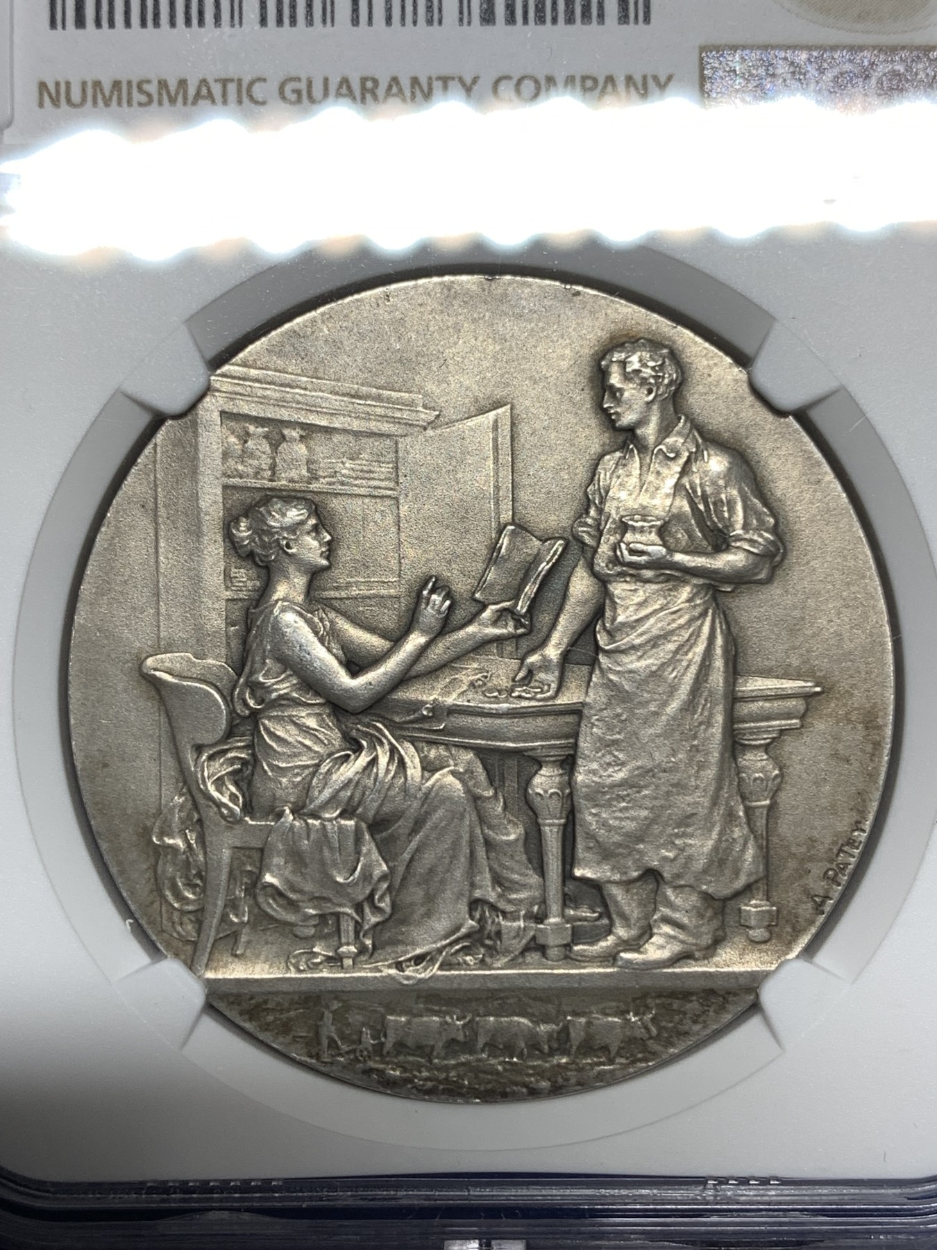 《竞宝斋》八角代币+章牌专场！第182场-周日，周一，周二 3场 (全场包邮) NGC-MS64 法国纳维尔储蓄银行纪念银章，细节丰富