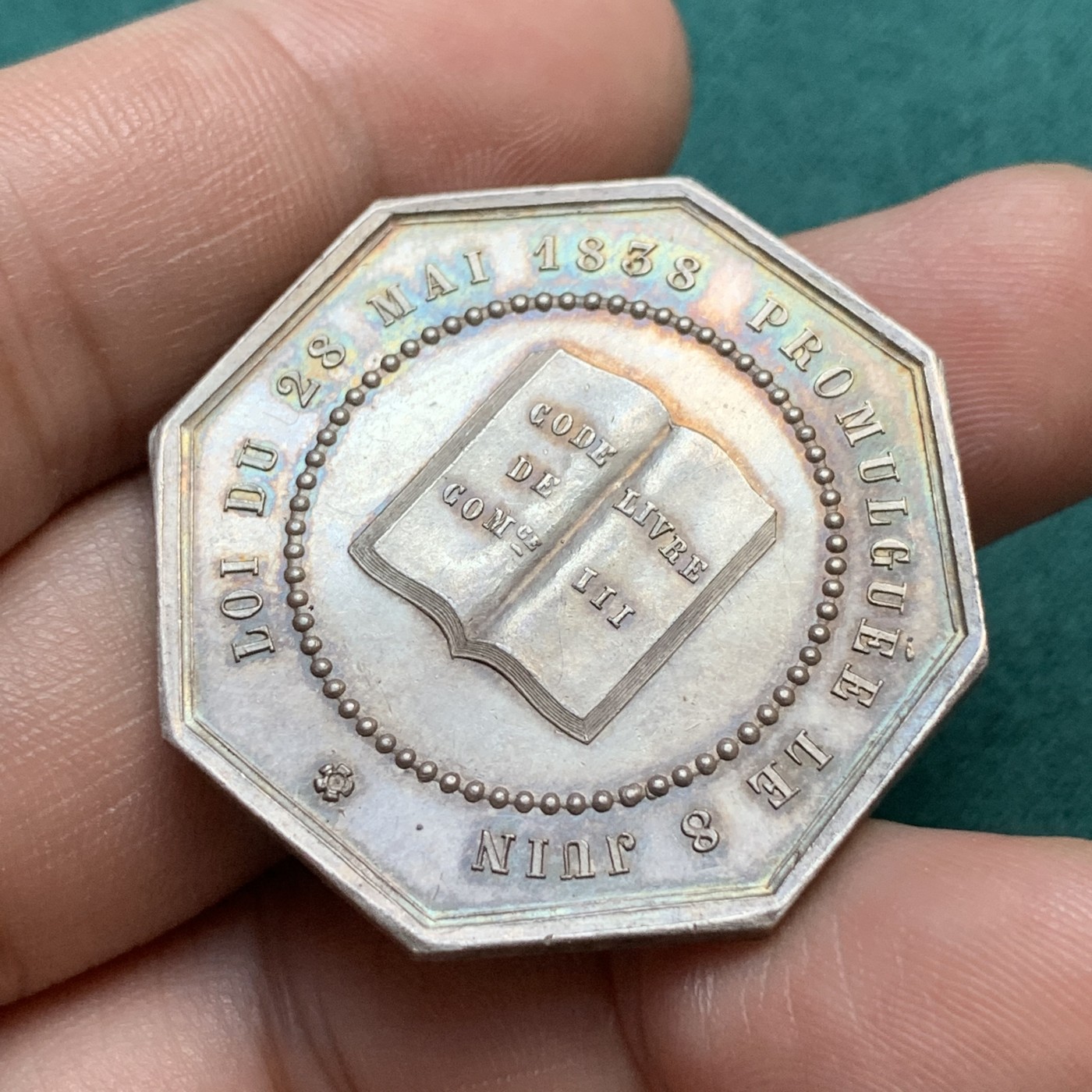 《竞宝斋》八角代币+章牌专场！第182场-周日，周一，周二 3场 (全场包邮) 法国破产法八角银质代币，19.2g，35.7mm，蜜蜂边铭，金黄包浆