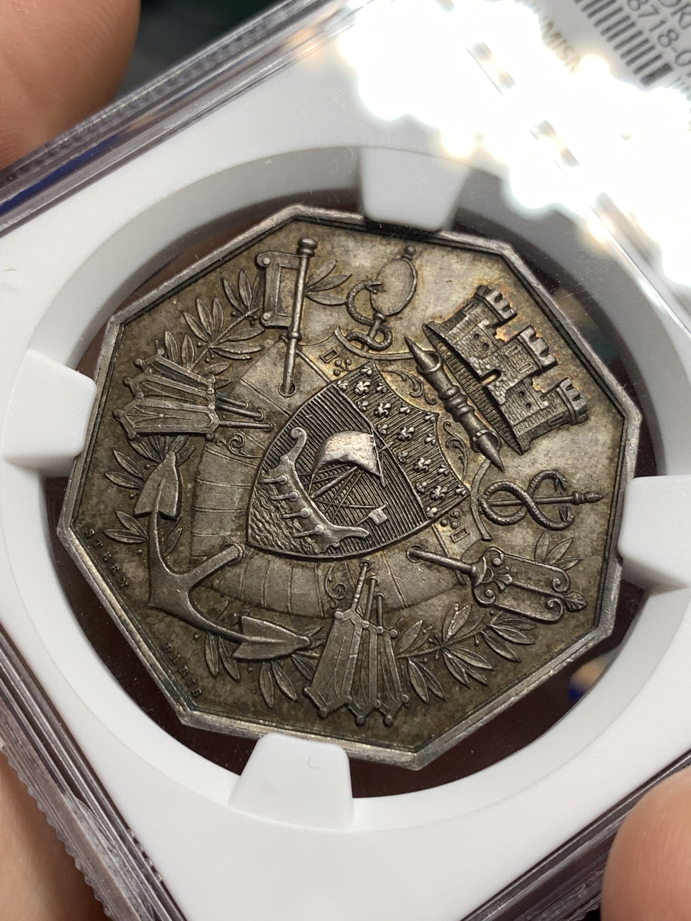 《竞宝斋》八角代币+章牌专场！第182场-周日，周一，周二 3场 (全场包邮) NGC-MS62 法国巴黎贴现银行JETON银质八角代币，层次分明的设计，金黄包浆