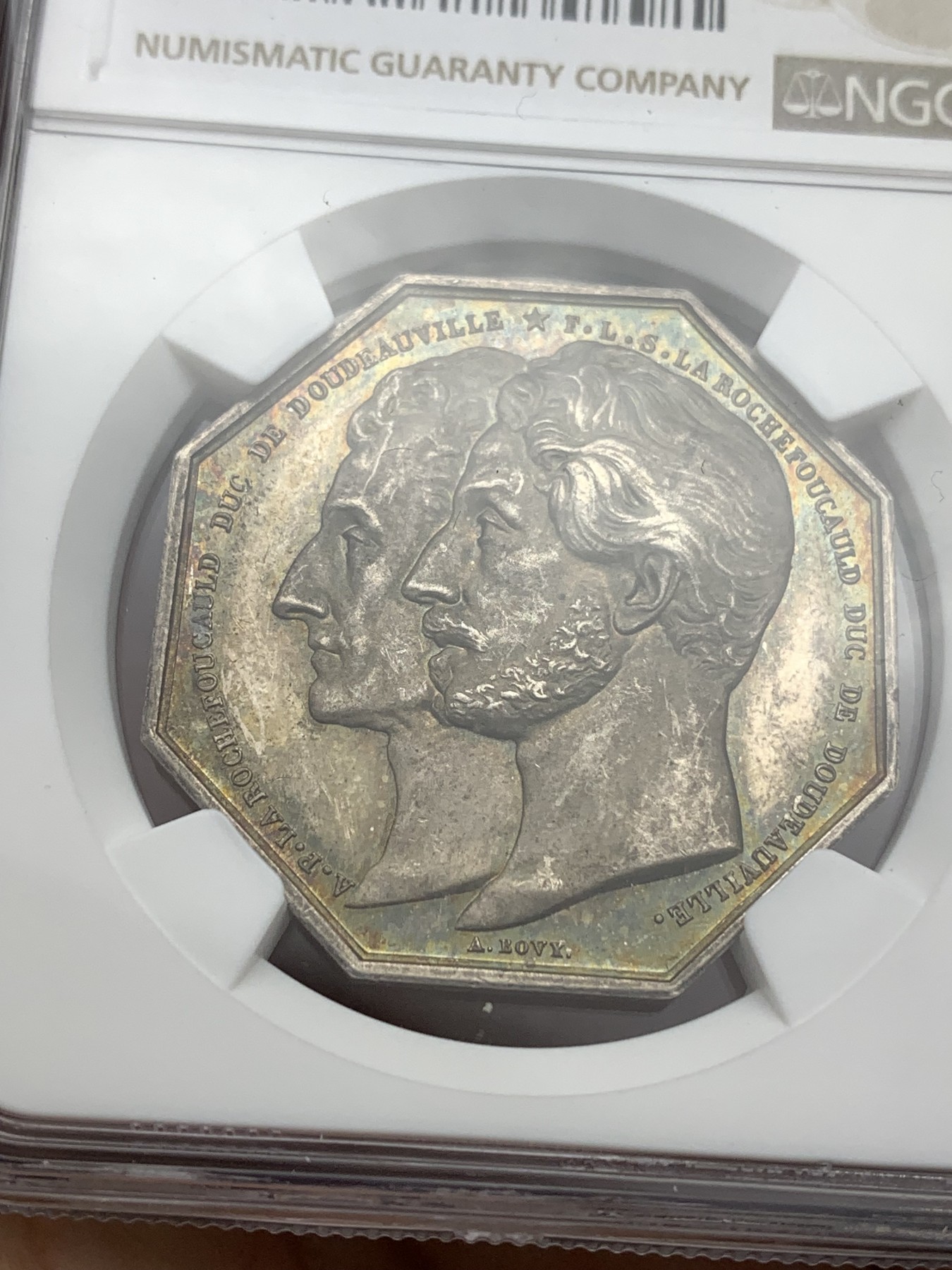 《竞宝斋》八角代币+章牌专场！第182场-周日，周一，周二 3场 (全场包邮) NGC-MS63法国人寿互助有限公司八角银质代币，拉罗什福科两兄弟侧面像，少见的船锚边铭（1841-1842），瑞士名家Bovy作品