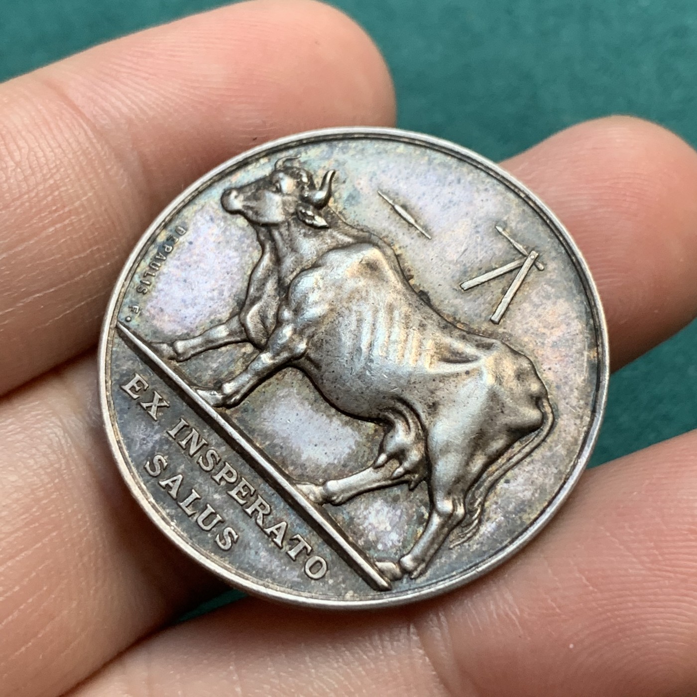 《竞宝斋》八角代币+章牌专场！第182场-周日，周一，周二 3场 (全场包邮) 法国牛痘疫苗种植纪念银质jeton，16.16g，32.5mm，丰饶角边铭