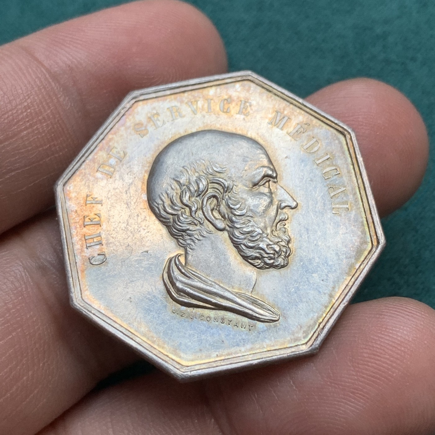 《竞宝斋》八角代币+章牌专场！第182场-周日，周一，周二 3场 (全场包邮) 法国圣安德烈医院八角银质jeton，西方医学之父希波克拉底，16.93g，33.3mm，丰饶角边铭