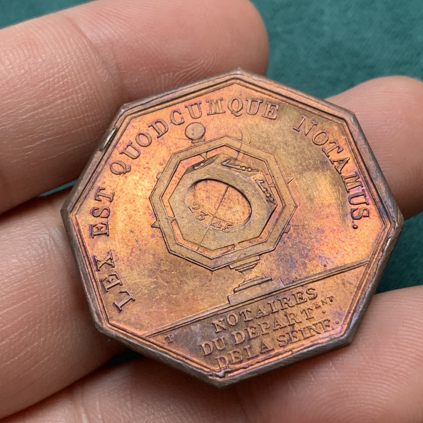 《竞宝斋》八角代币+章牌专场！第182场-周日，周一，周二 3场 (全场包邮) 法国八角银质jeton，塞纳河地区公证处，拿破仑大帝，16.01g，33.6mm，手指边铭金黄带紫包浆