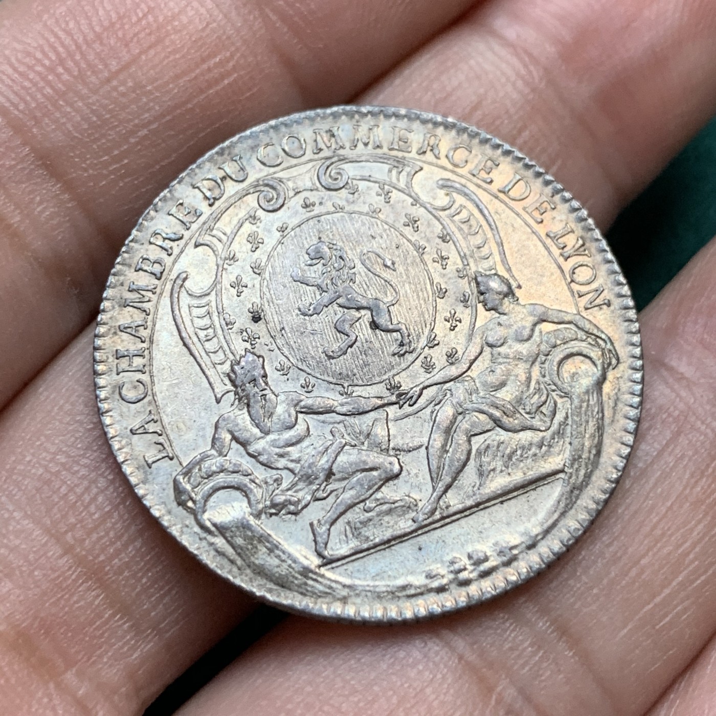 《竞宝斋》八角代币+章牌专场！第182场-周日，周一，周二 3场 (全场包邮) 法国18世纪里昂商会jeton银质代币，罗纳河和索恩河之神，9.14g，30.5mm，