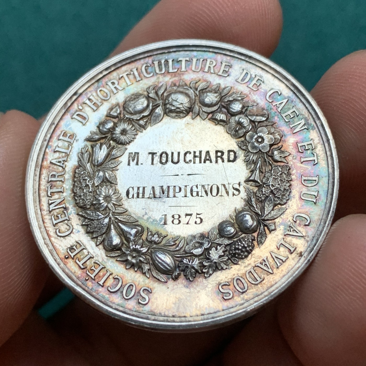 《竞宝斋》八角代币+章牌专场！第182场-周日，周一，周二 3场 (全场包邮) 法国园艺协会银质jeton，21.77g，37mm，蜜蜂边铭，高点俱在，边有轻磕