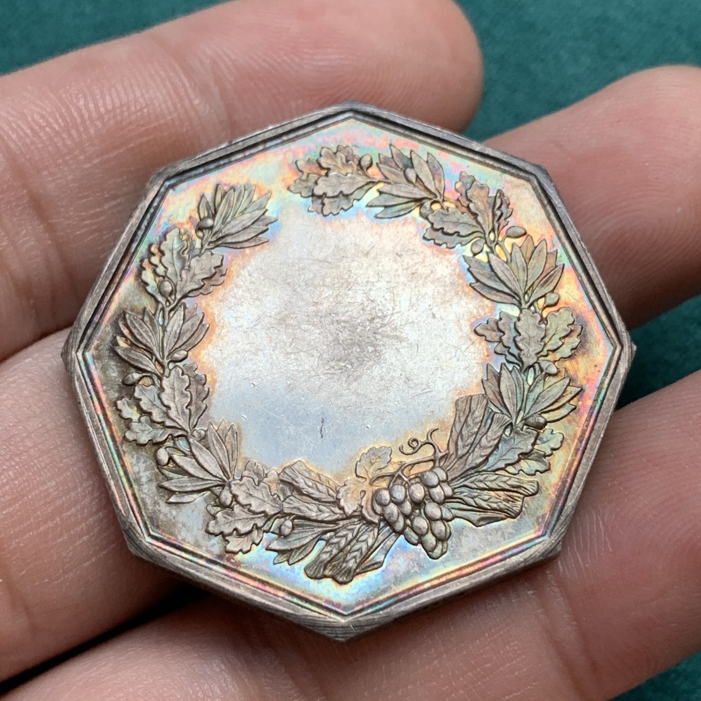 《竞宝斋》八角代币+章牌专场！第182场-周日，周一，周二 3场 (全场包邮) 法国凤凰火灾互助保险公司，23.05g，36mm，蜜蜂边铭，非常漂亮的红紫包浆