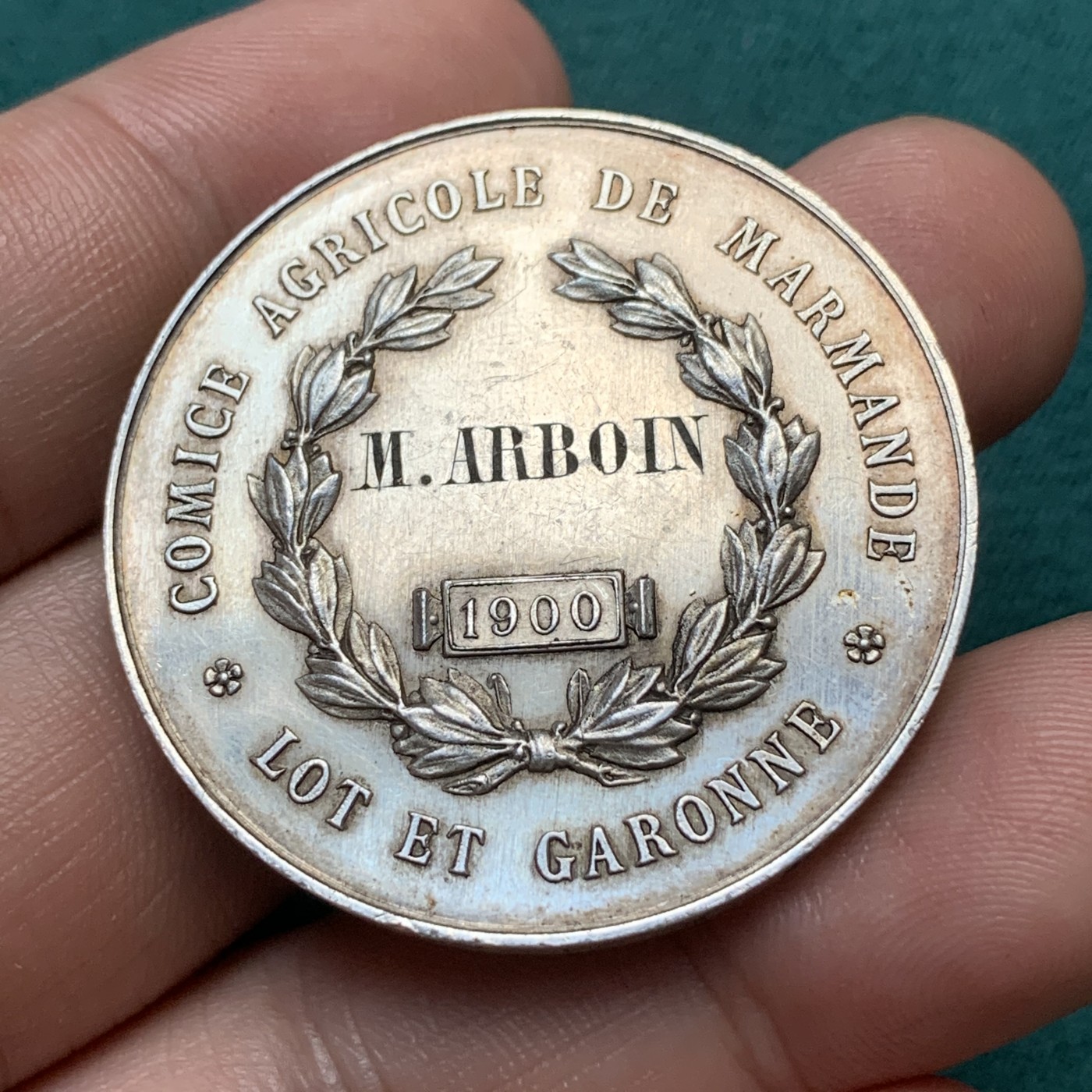 《竞宝斋》八角代币+章牌专场！第182场-周日，周一，周二 3场 (全场包邮) 法国马尔芒德农业委员会银章，29.14g，38.8mm，菱形边铭银标