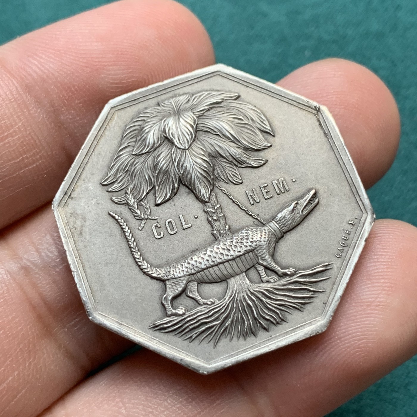 《竞宝斋》八角代币+章牌专场！第182场-周日，周一，周二 3场 (全场包邮) 法国八角银质代币jeton，嘉德地区科学与艺术学院，13.90g，32.5mm，丰饶角+1银标