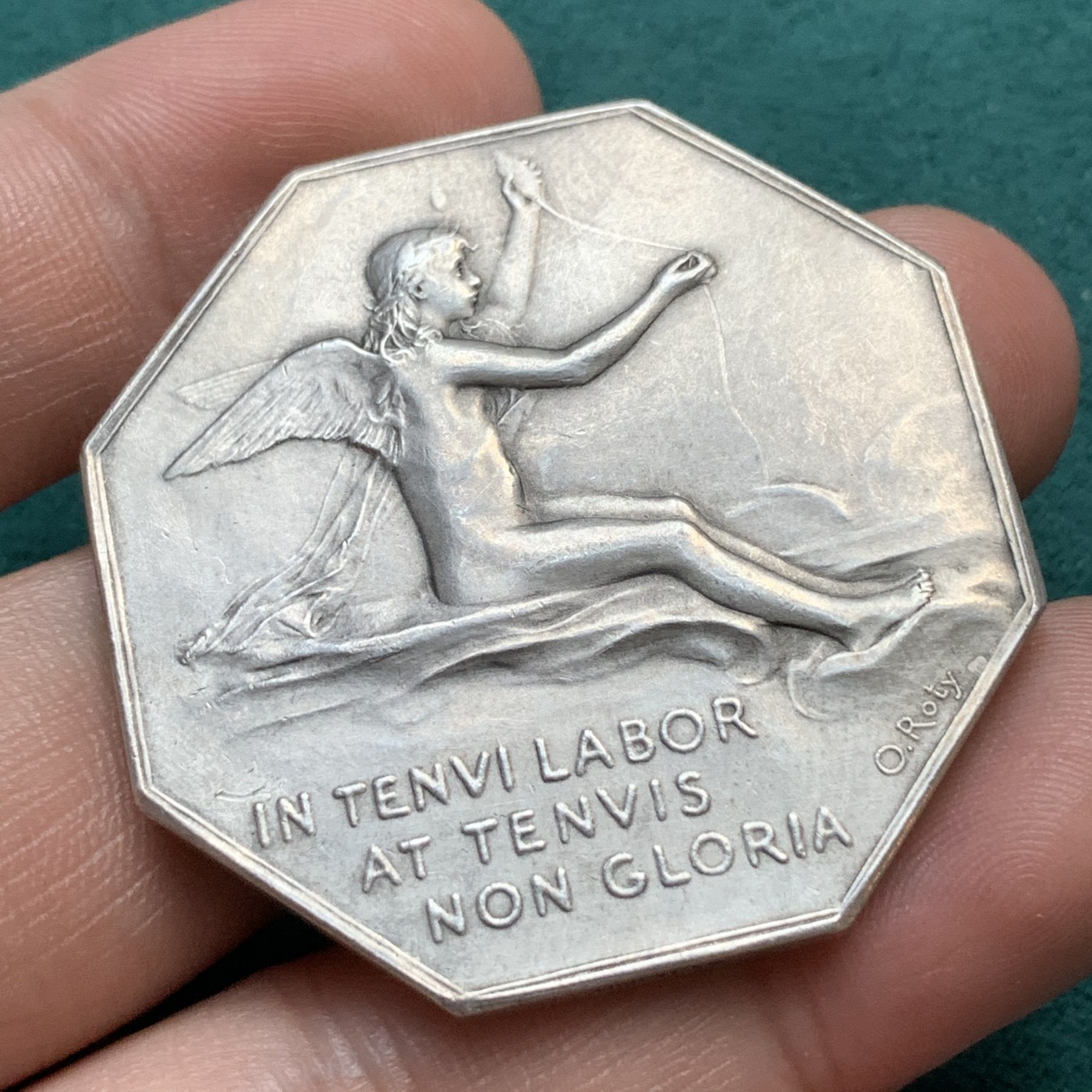 《竞宝斋》八角代币+章牌专场！第182场-周日，周一，周二 3场 (全场包邮) 法国八角银章，里昂商会，名家罗蒂作品，38.82g，41.8mm，丰饶角边铭，品相好