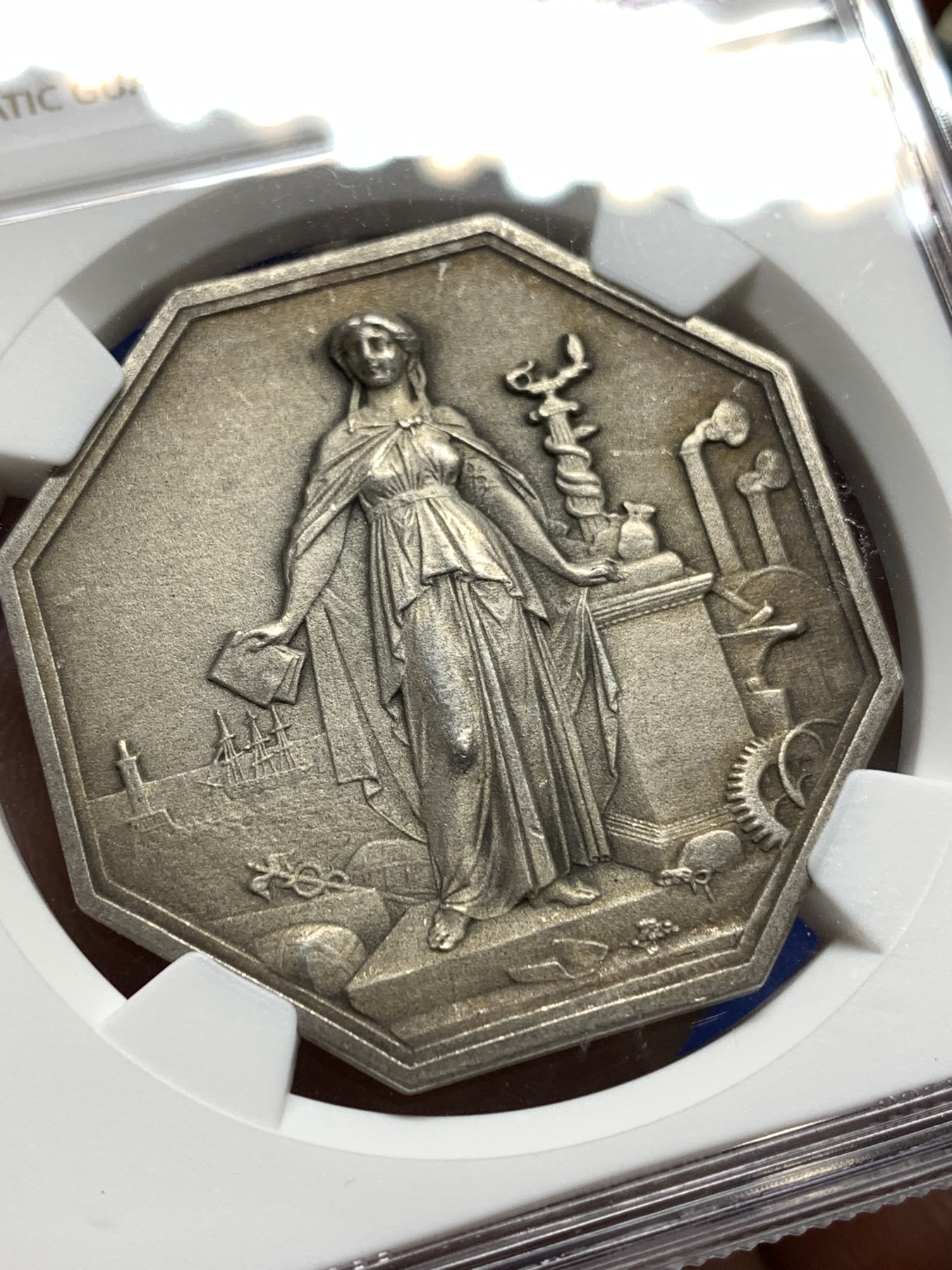 《竞宝斋》八角代币+章牌专场！第182场-周日，周一，周二 3场 (全场包邮) NGC-MS62 法国工商信贷银行八角银质代币