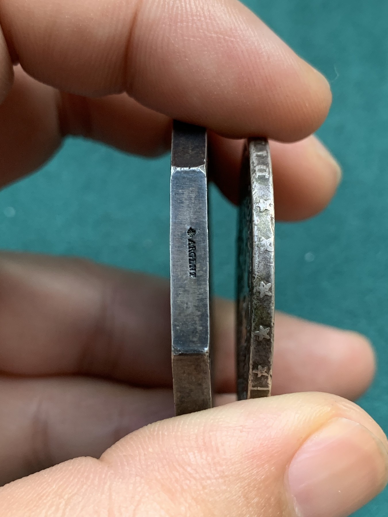 《竞宝斋》八角代币+章牌专场！第182场-周日，周一，周二 3场 (全场包邮) 法国最高法院巨型八角银质代币jeton，手持天平的忒弥斯，64.5g，47.3mm，蜜蜂边铭（1860-1879），非后期丰饶角，油性老包浆