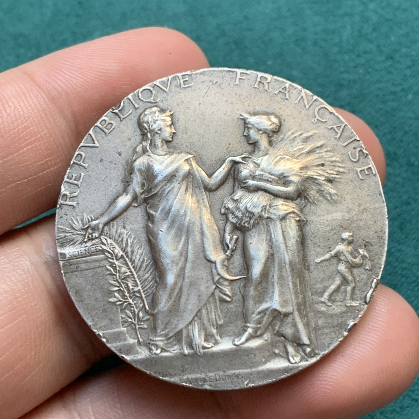 《竞宝斋》八角代币+章牌专场！第182场-周日，周一，周二 3场 (全场包邮) 法国农业银章，36.65g，41mm，丰饶角边铭，边道有磕碰