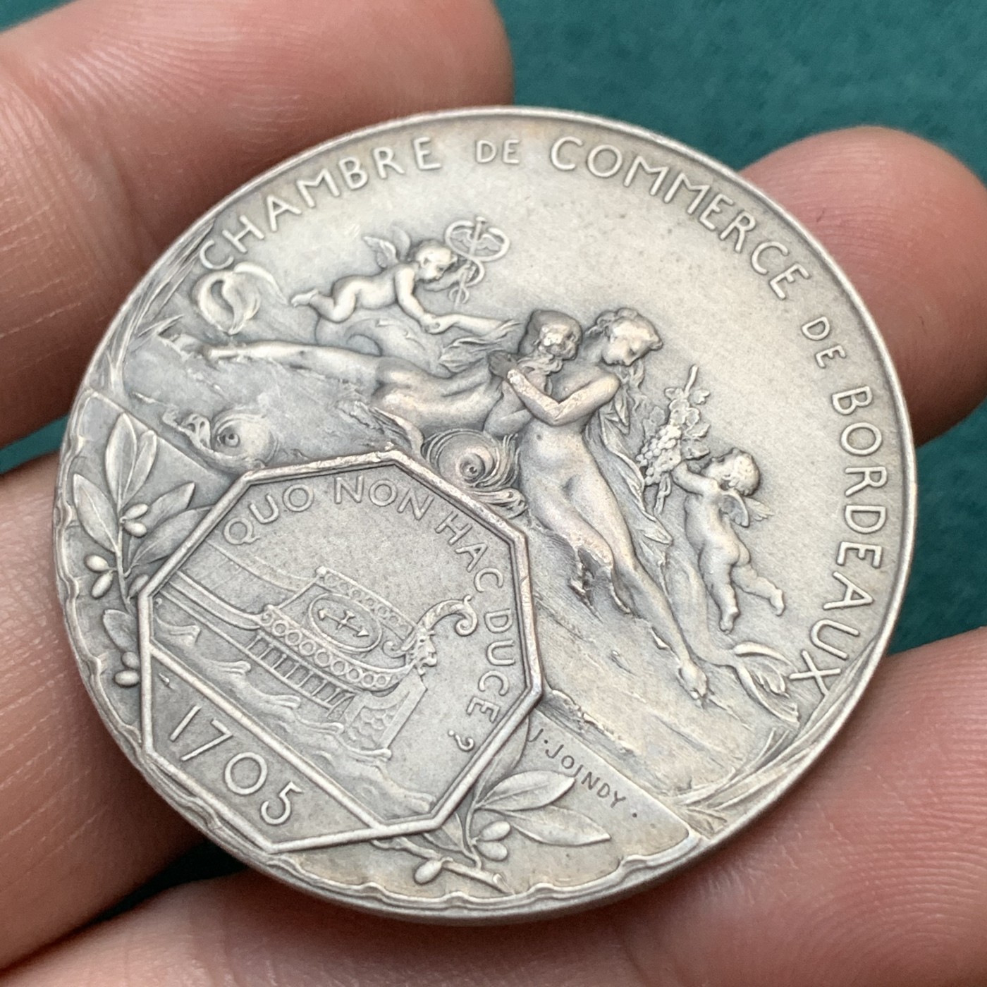 《竞宝斋》八角代币+章牌专场！第182场-周日，周一，周二 3场 (全场包邮) 少见的法国波尔多商会银章，29.34g，40mm，丰饶角+2银标，正反面均细节丰富，品相完好