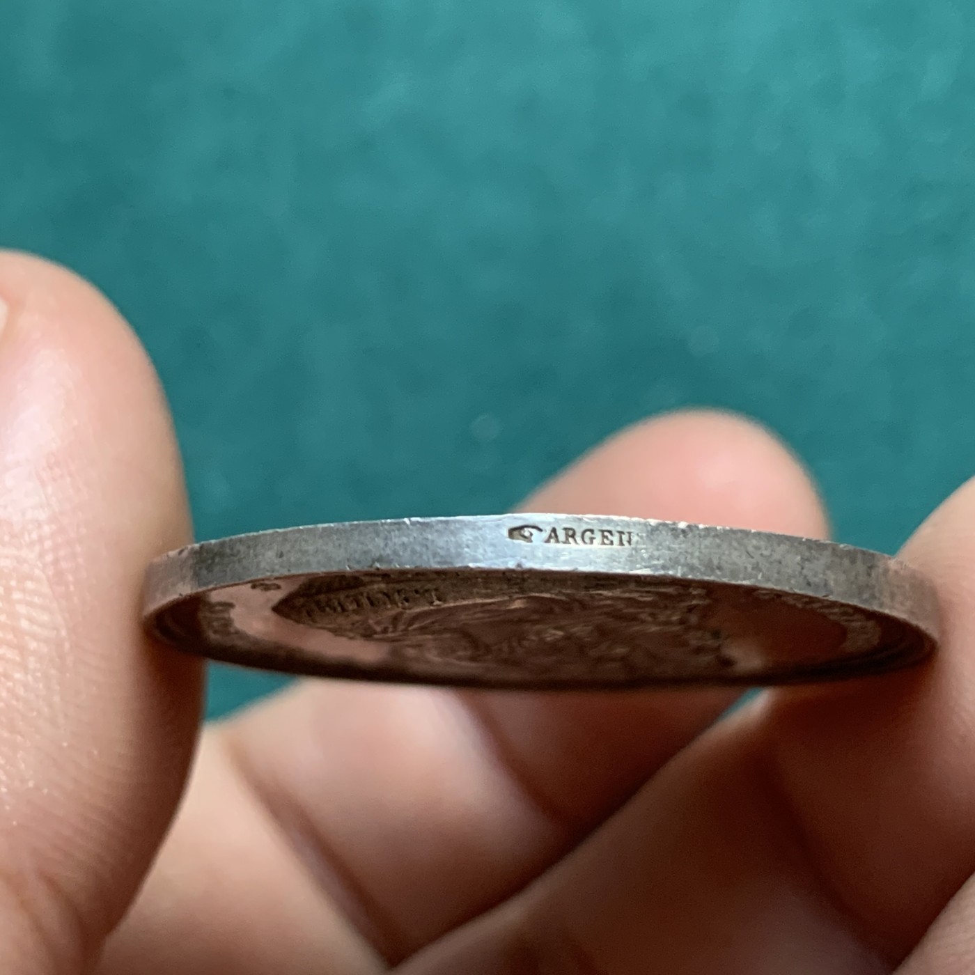 《竞宝斋》八角代币+章牌专场！第182场-周日，周一，周二 3场 (全场包邮) 法国银质代币，里昂霍皮塔夫平民管理委员会 希尔德贝尔特夫妇，15.28g，34.5mm，手指边铭，黄油彩