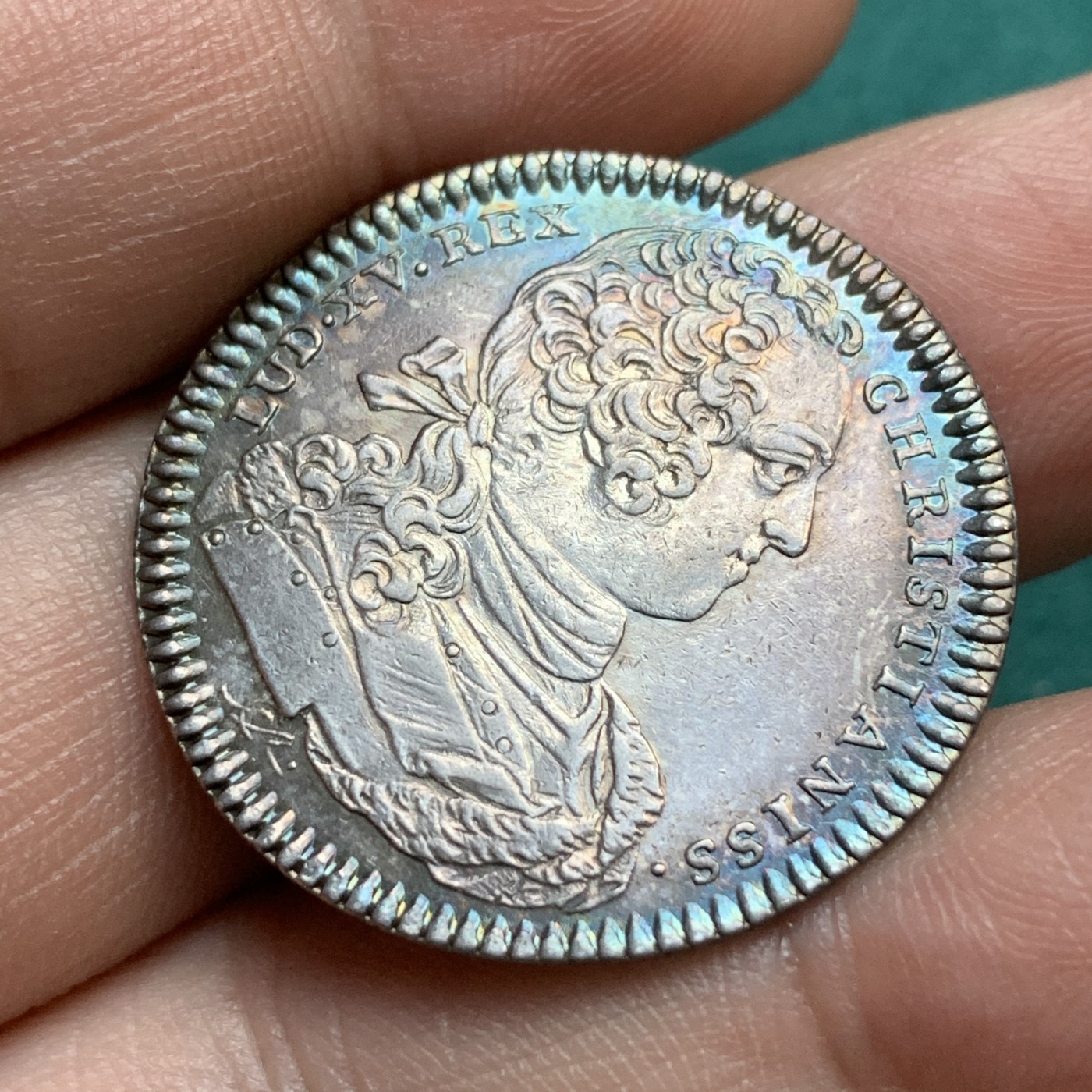 《竞宝斋》八角代币+章牌专场！第182场-周日，周一，周二 3场 (全场包邮) 少见的法国路易十五时期国王的马厩银质jeton，7.12g，29mm，铭文：战争与和平都是好的