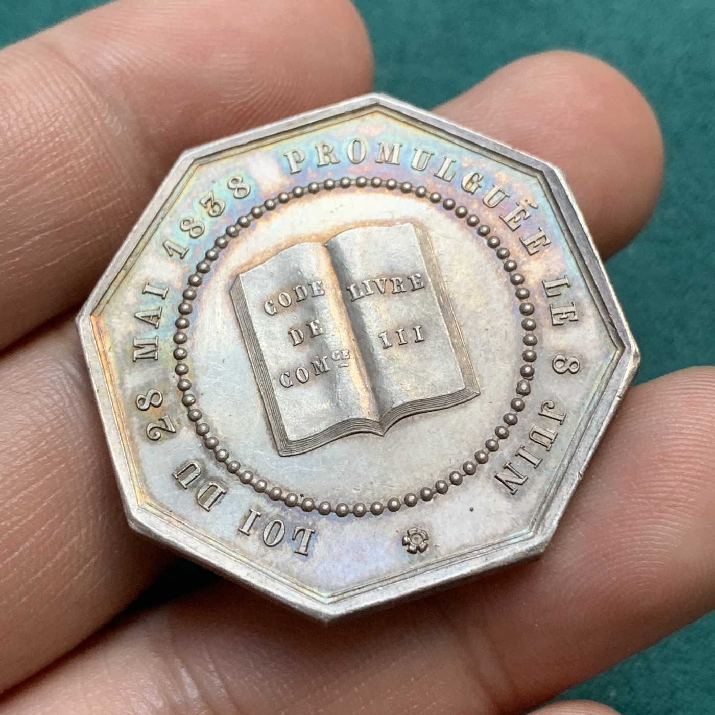 《竞宝斋》八角代币+章牌专场！第182场-周日，周一，周二 3场 (全场包邮) 法国破产法八角银质代币，19.2g，35.7mm，蜜蜂边铭，金黄包浆