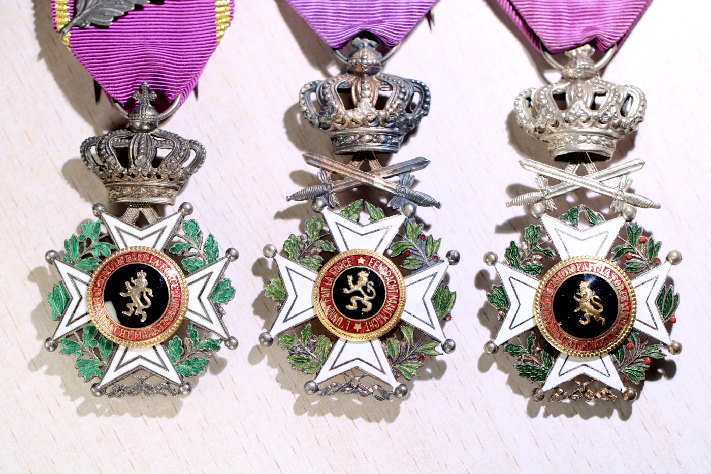 大猫徽章拍卖第228期 