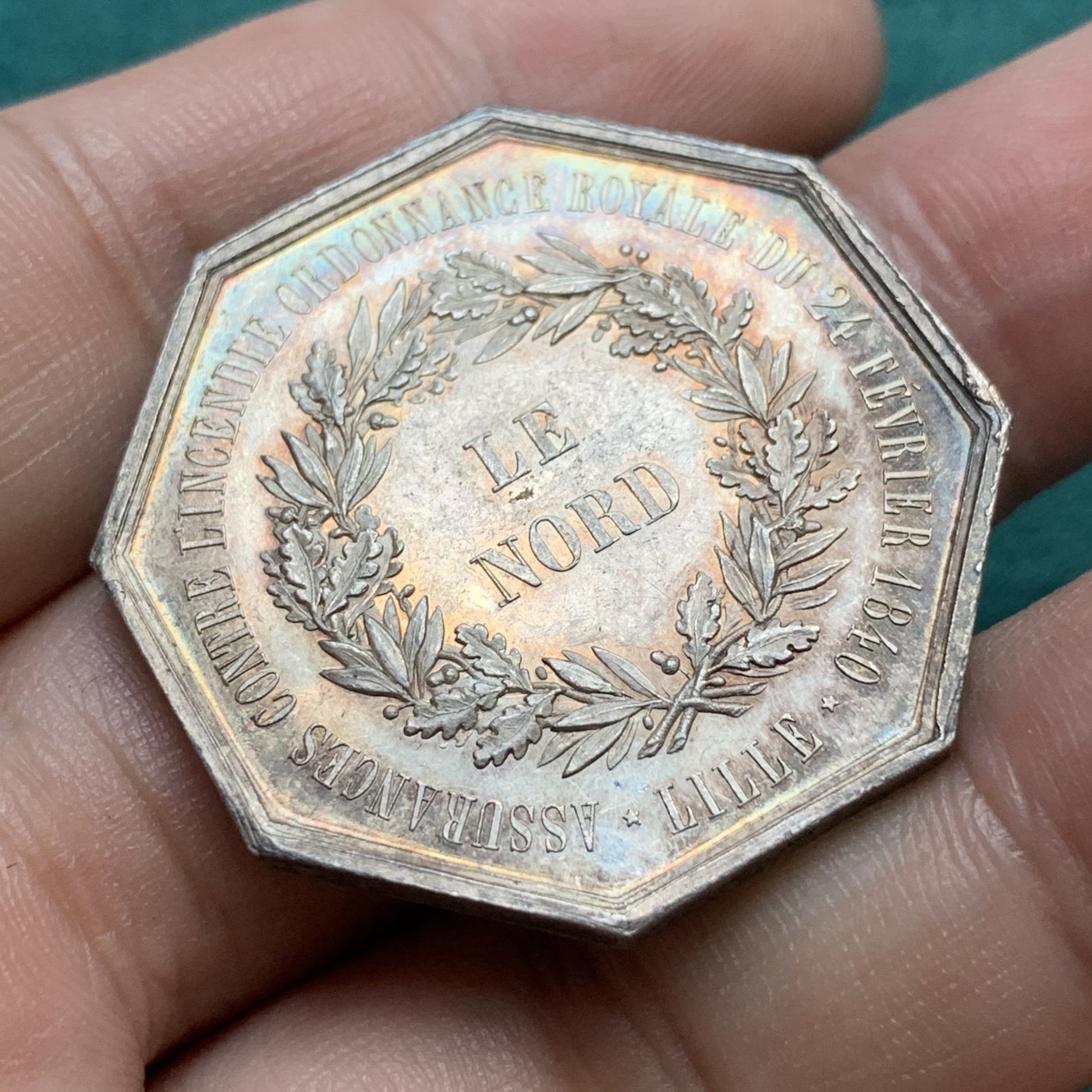 《竞宝斋》八角代币+章牌专场！第182场-周日，周一，周二 3场 (全场包邮) 法国北方火灾保险公司八角银质代币，16.86g，34.8mm，手指边铭，高浮雕，极美包浆