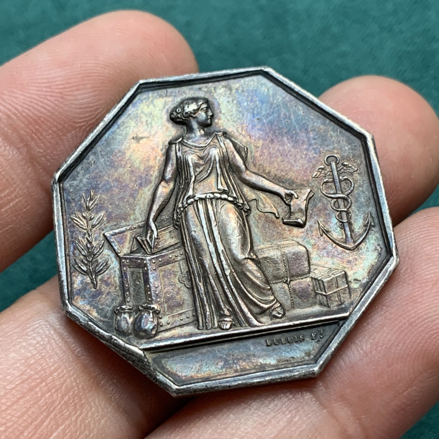 《竞宝斋》八角代币+章牌专场！第182场-周日，周一，周二 3场 (全场包邮) 法国1832-1841 银质八角代币，马赛银行，神灯边铭，重19.85g，对边直径33.8mm，老包浆