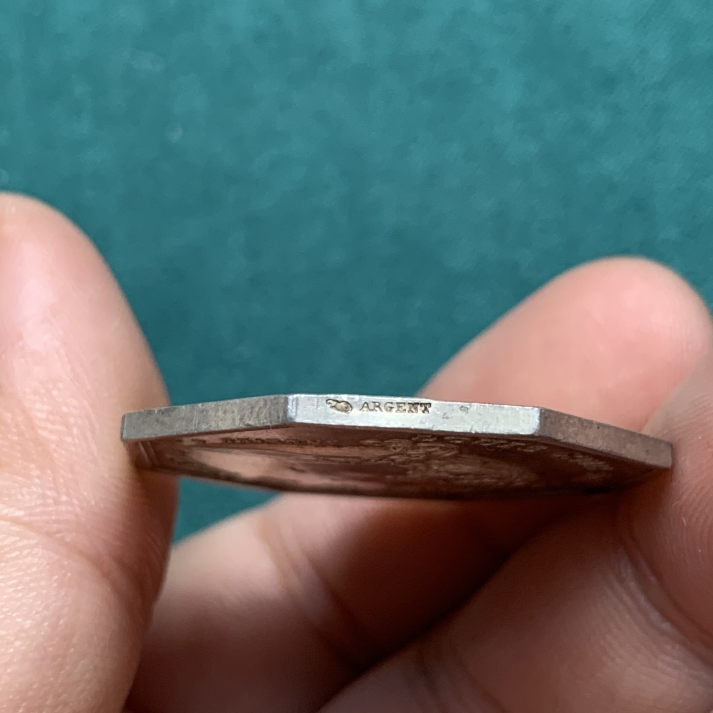 《竞宝斋》八角代币+章牌专场！第182场-周日，周一，周二 3场 (全场包邮) 法国国王委员会和最高法院的律师八角银质代币，17.25h，34.5mm，丰饶角边铭