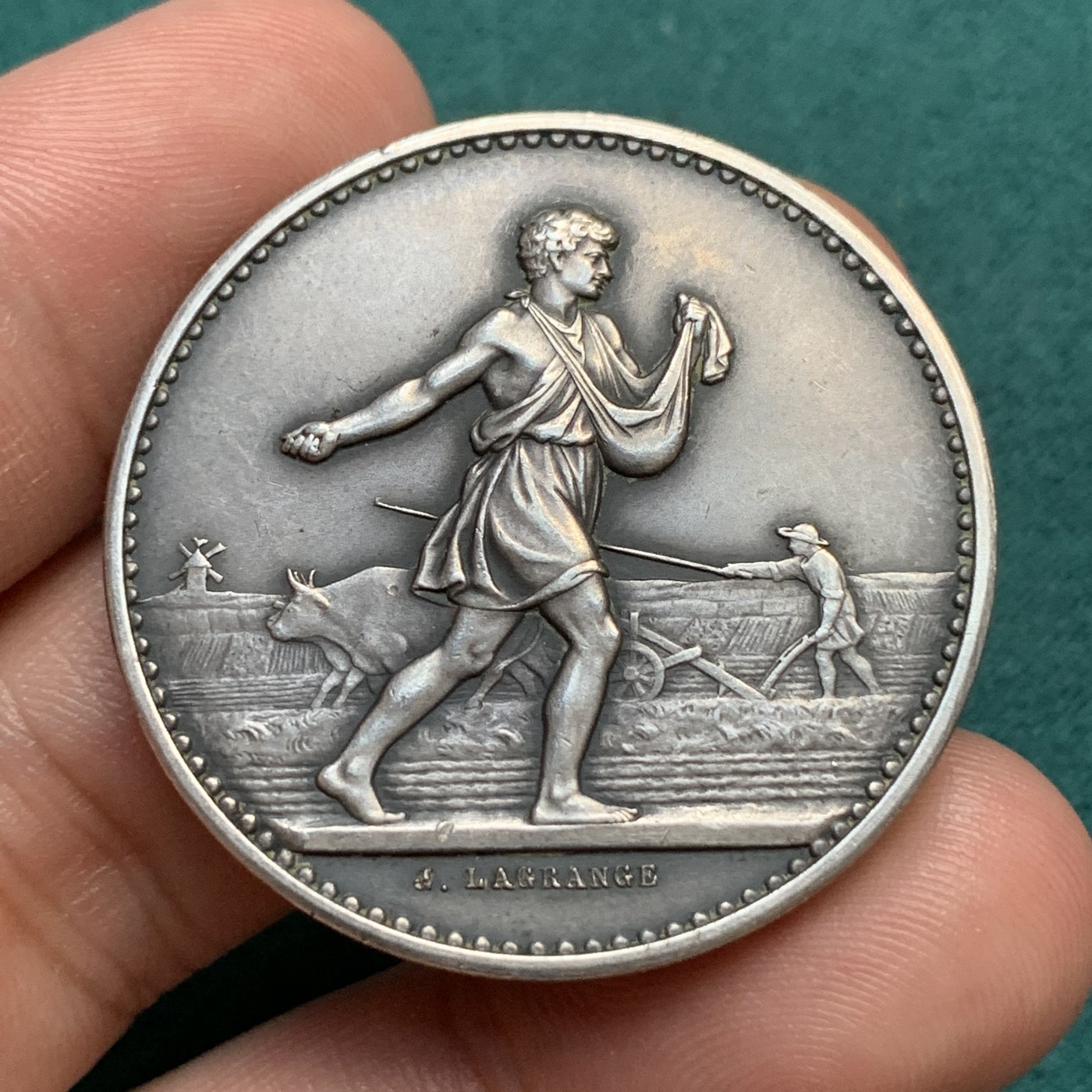 《竞宝斋》八角代币+章牌专场！第182场-周日，周一，周二 3场 (全场包邮) 法国农业协会播种银章，23.67g，36.5mm，丰饶角边铭