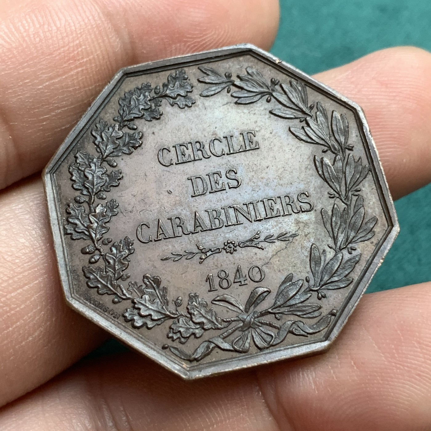 《竞宝斋》八角代币+章牌专场！第182场-周日，周一，周二 3场 (全场包邮) 法国巴黎宪兵队八角红铜代币，18.03g，34.7mm，无戳记，边道割手