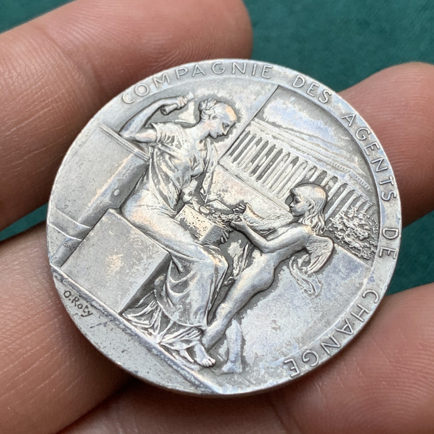 《竞宝斋》八角代币+章牌专场！第182场-周日，周一，周二 3场 (全场包邮) 法国罗蒂作品巴黎证券交易所纪念银章，36.8mm，24.06g，丰饶角+1边铭，92.5%含银量