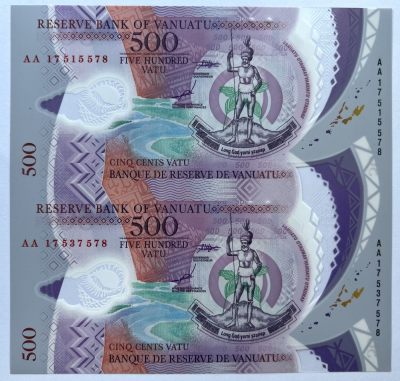 2023第29场（总第128期）：外钞专场，有罕见巴新50基那独立25周年塑料纪念钞和瓦努阿图连体钞 -  稀少/二连体 瓦努阿图500瓦图两连体塑料钞UNC（578）