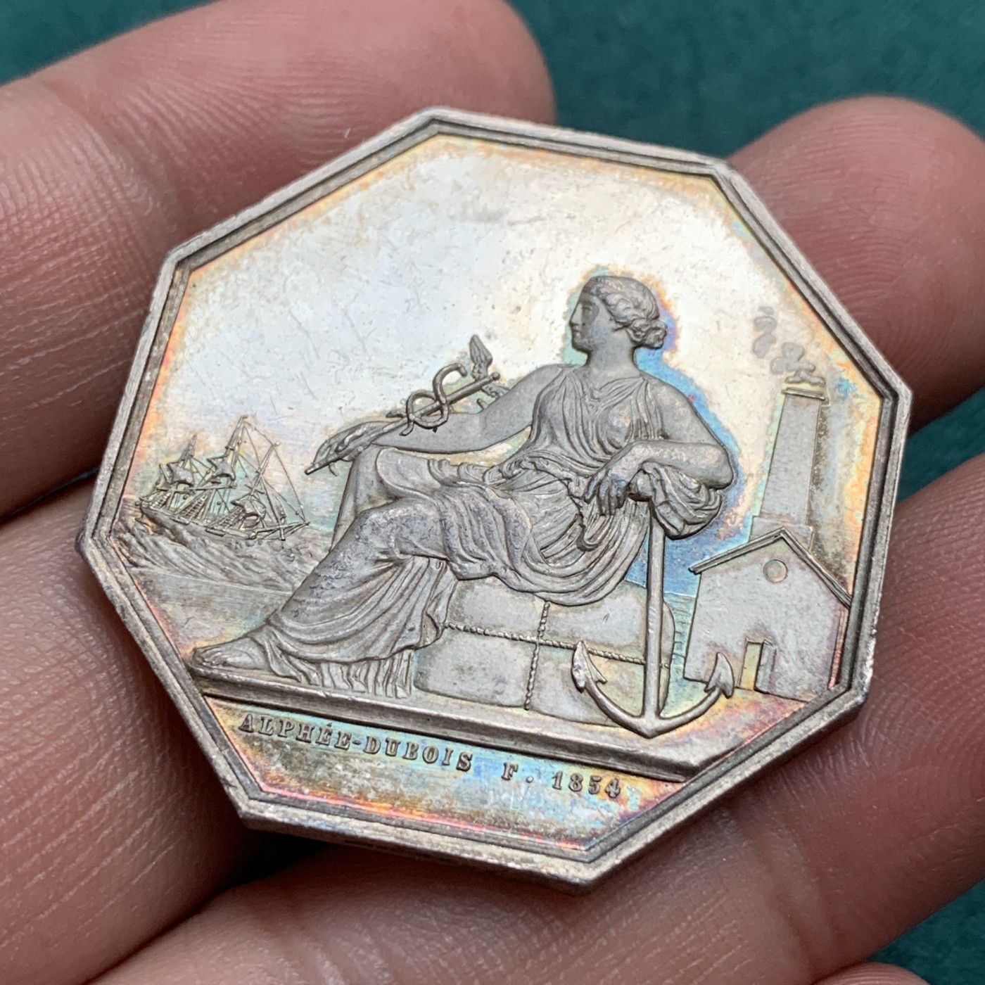 《竞宝斋》八角代币+章牌专场！第182场-周日，周一，周二 3场 (全场包邮) 法国八角银章，瓦朗谢纳省商业银行，19.55g，35.2mm，手指边铭，金黄包浆带初铸纹，边道割手