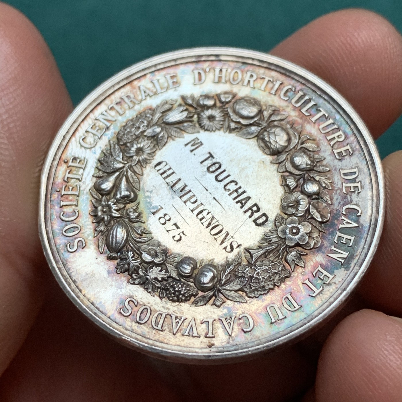 《竞宝斋》八角代币+章牌专场！第182场-周日，周一，周二 3场 (全场包邮) 法国园艺协会银质jeton，21.77g，37mm，蜜蜂边铭，高点俱在，边有轻磕