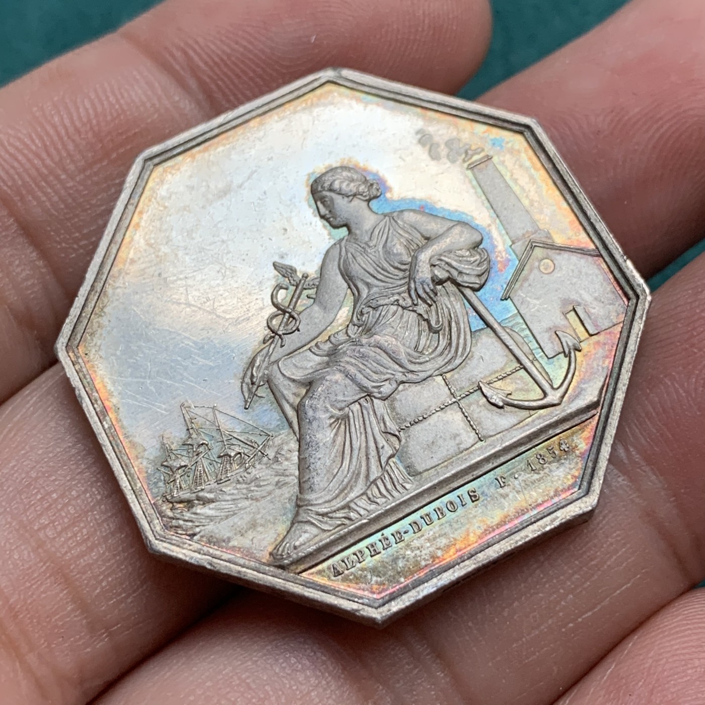 《竞宝斋》八角代币+章牌专场！第182场-周日，周一，周二 3场 (全场包邮) 法国八角银章，瓦朗谢纳省商业银行，19.55g，35.2mm，手指边铭，金黄包浆带初铸纹，边道割手