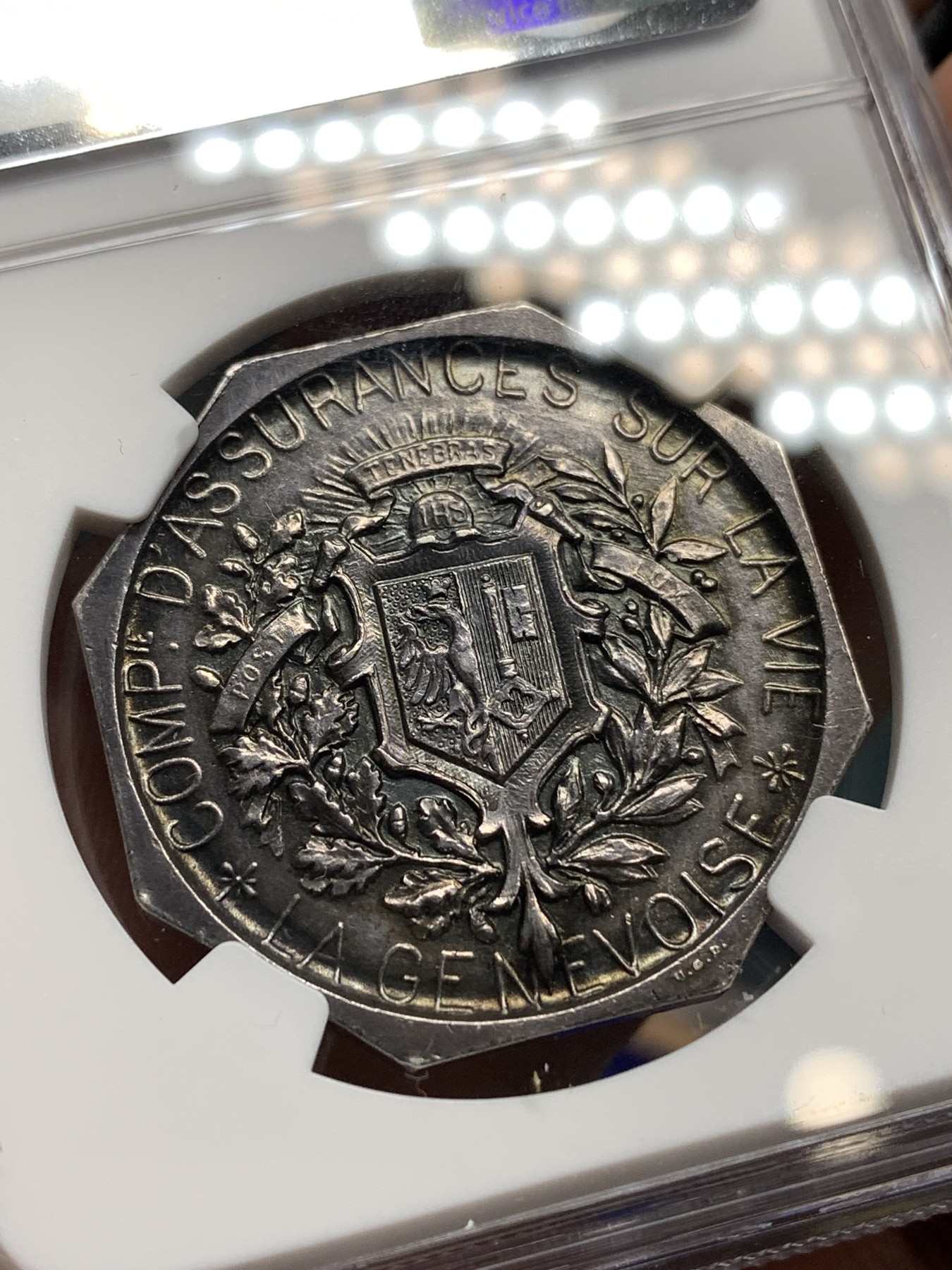 《竞宝斋》八角代币+章牌专场！第182场-周日，周一，周二 3场 (全场包邮) NGC-MS63 瑞士播种八角银质代币，极少见的瑞士八角，工艺一如既往 近25克厚重，极舒适的油性包浆