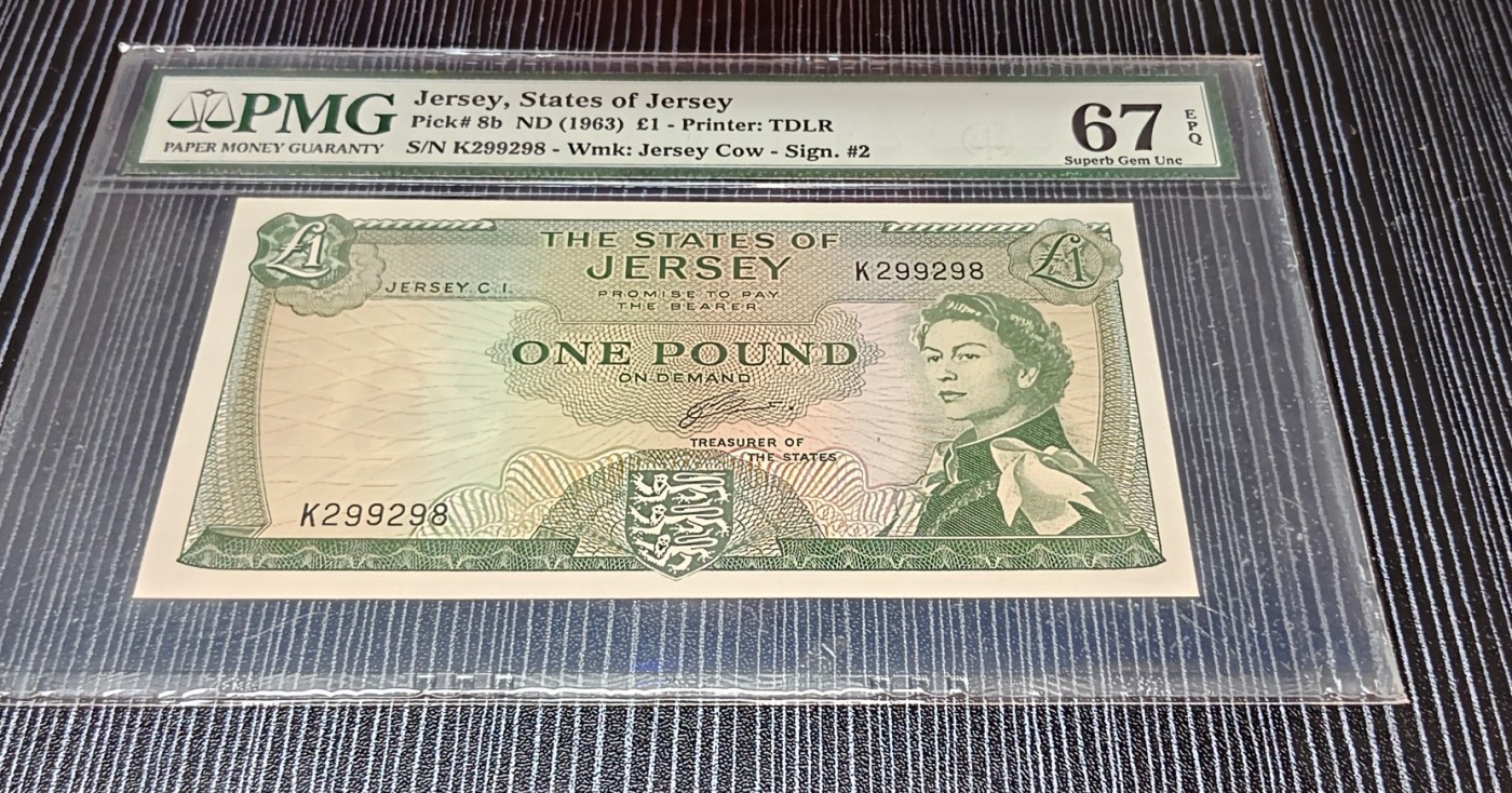 【Blue Auction】✨世界纸币精拍第342期【精】 【无47】泽西 1967年1镑 戎装女王 PMG67EPQ