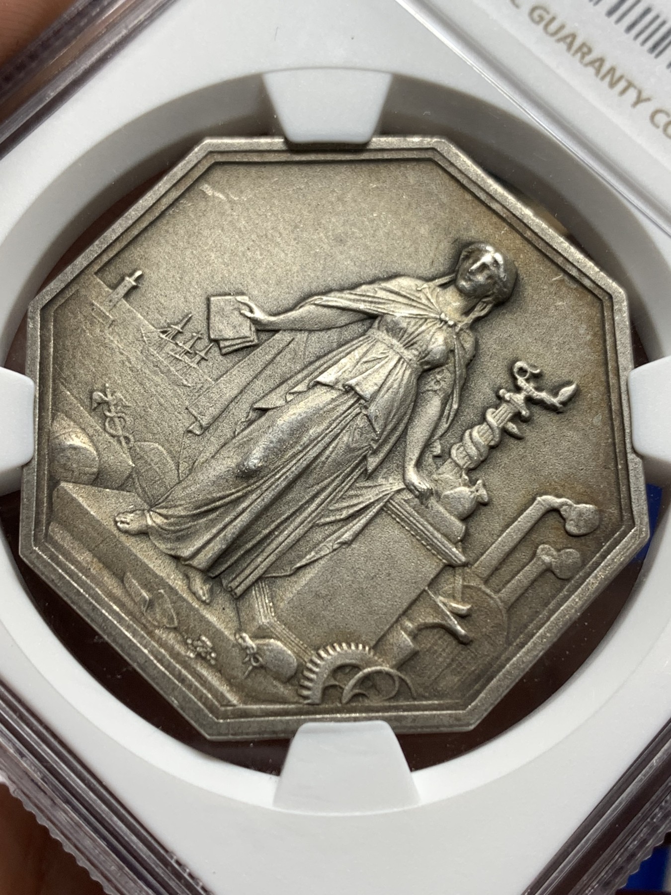 《竞宝斋》八角代币+章牌专场！第182场-周日，周一，周二 3场 (全场包邮) NGC-MS62 法国工商信贷银行八角银质代币